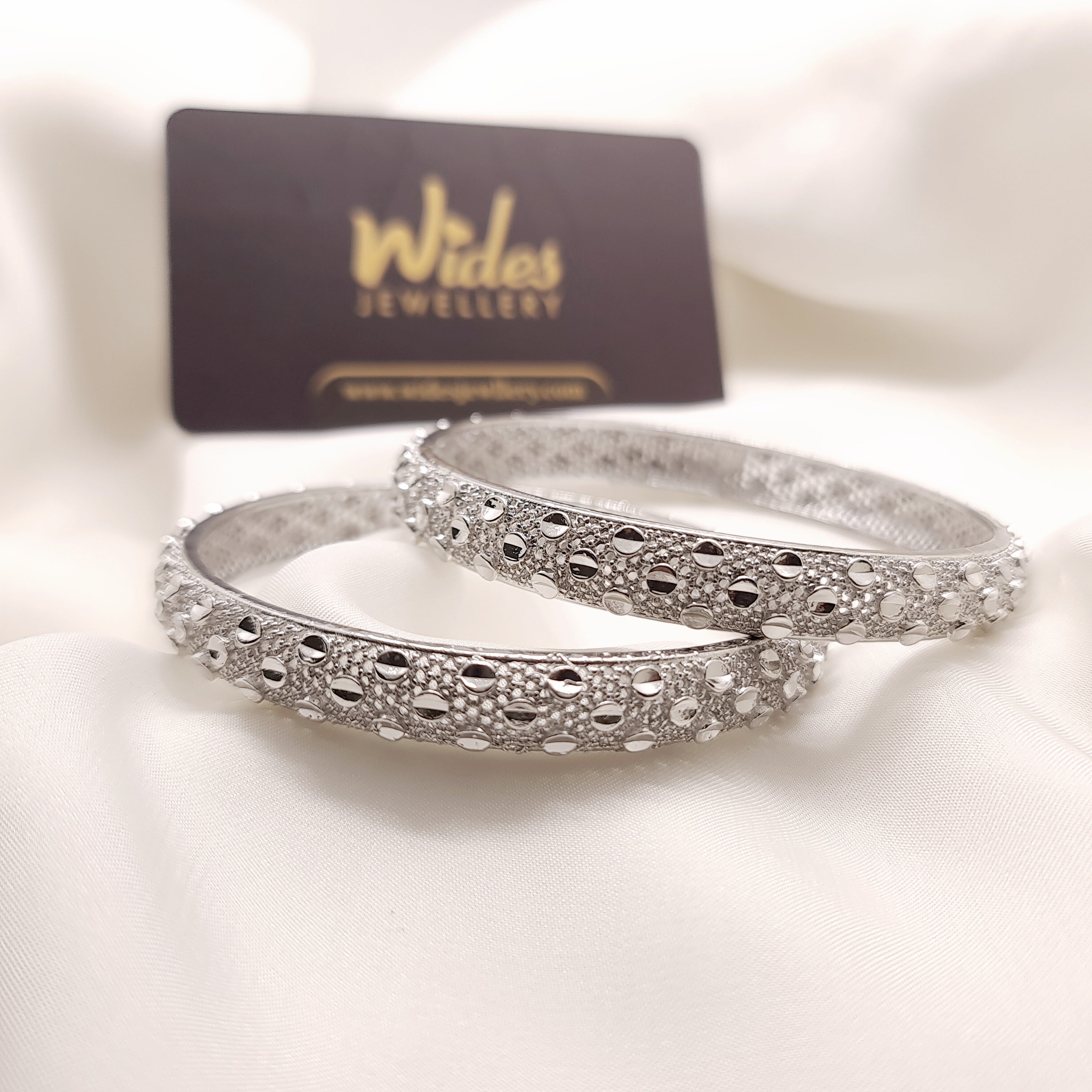 Dotted Stud Bangles for Girls/Women