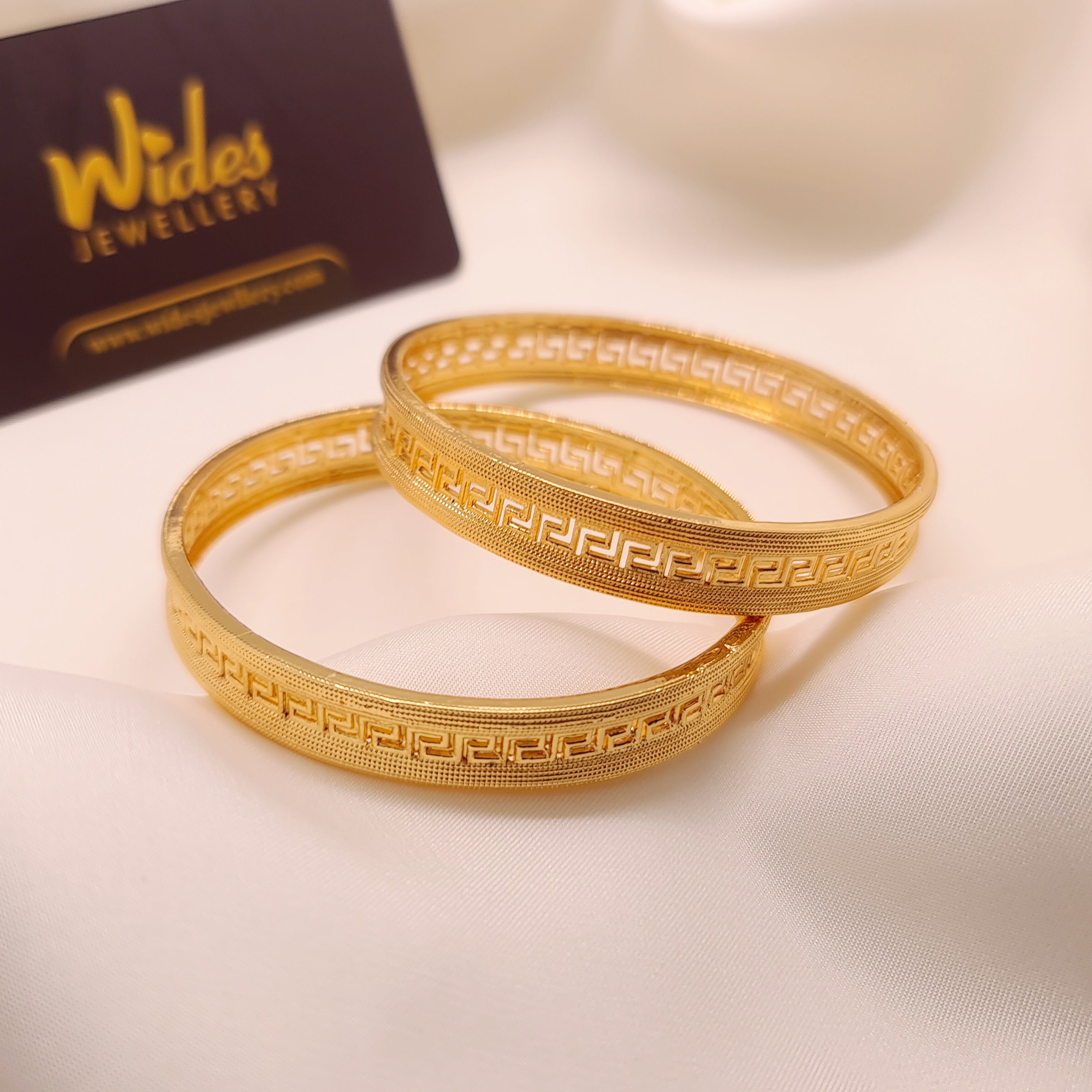 Linear Etch Bangles for Girls/Women