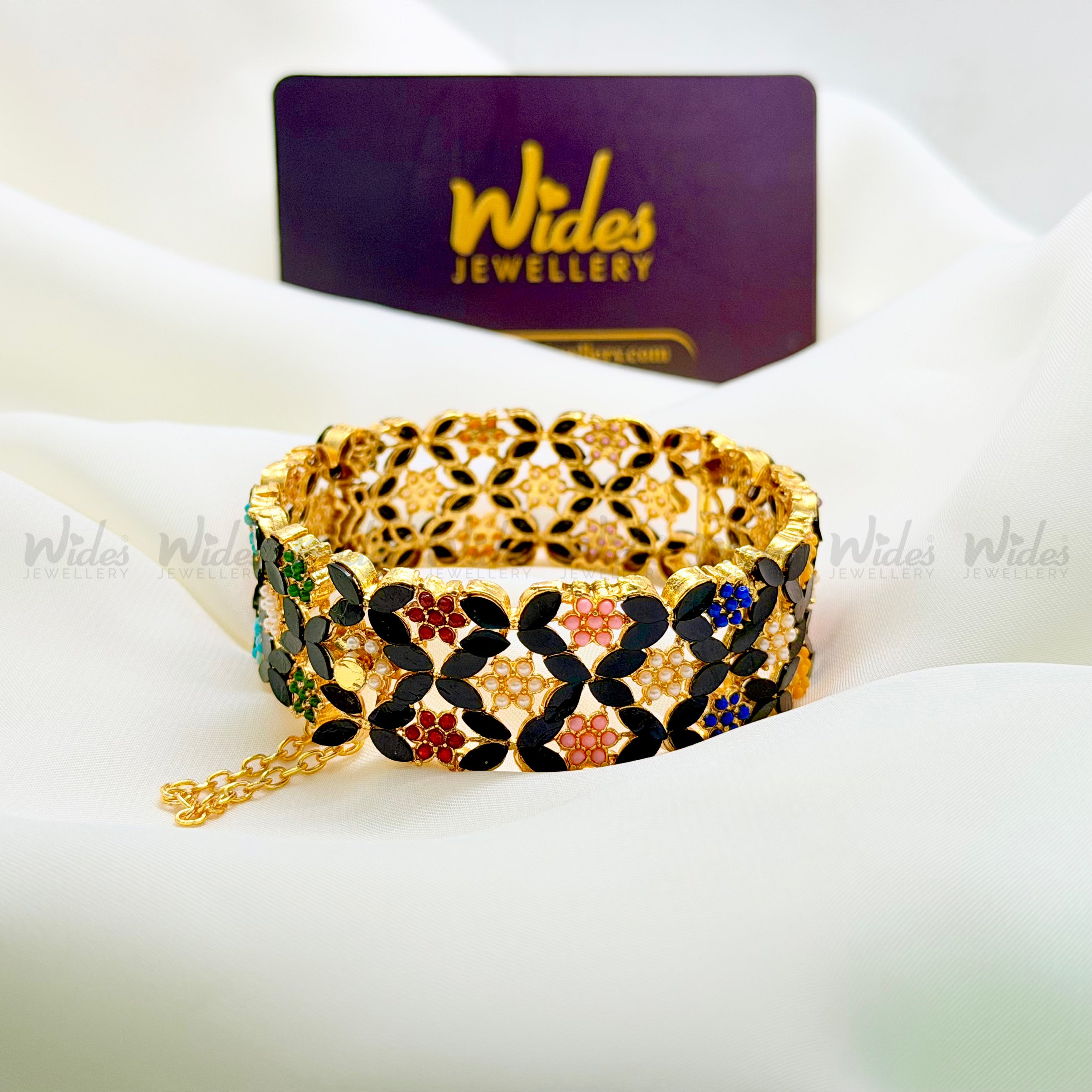 Linear Wave Openable Bangle for Girls/Women