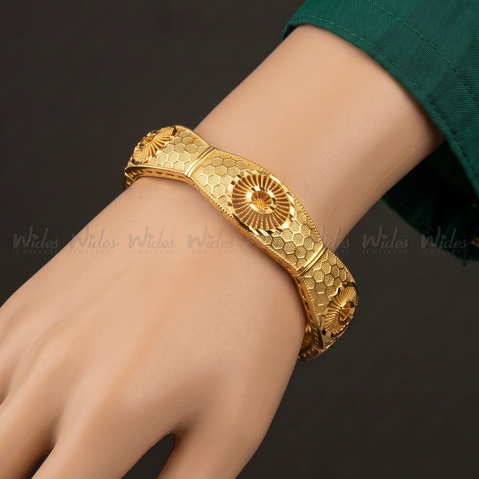 Imperial Sunburst Openable Bangle/Kara for Girls/Women