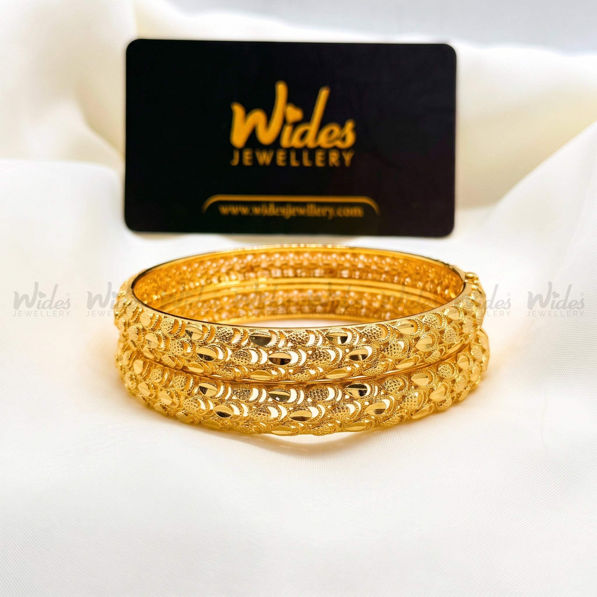 Classic Textured Openable Bangles for Girls/Women