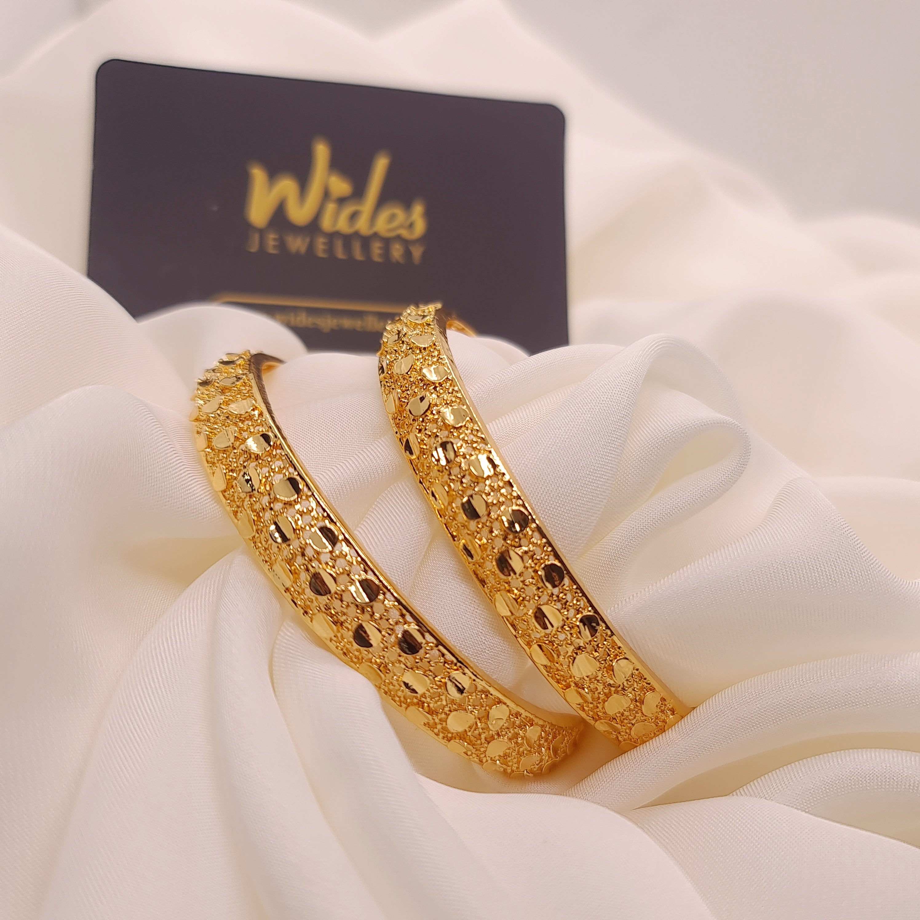 Luxury Elegant Bangles Set for Girls/Women