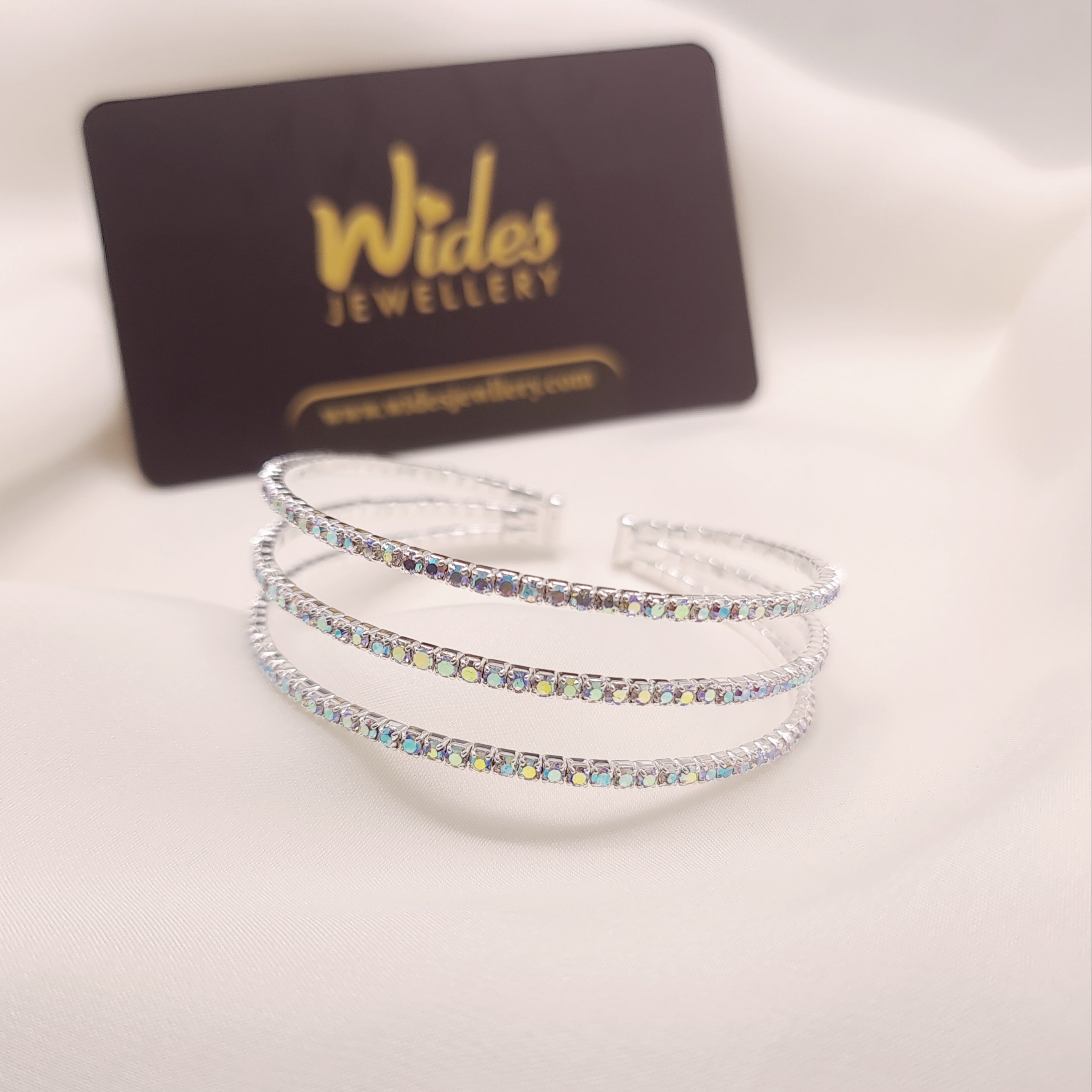 Flexible Trio Bracelet for Girls/Women.