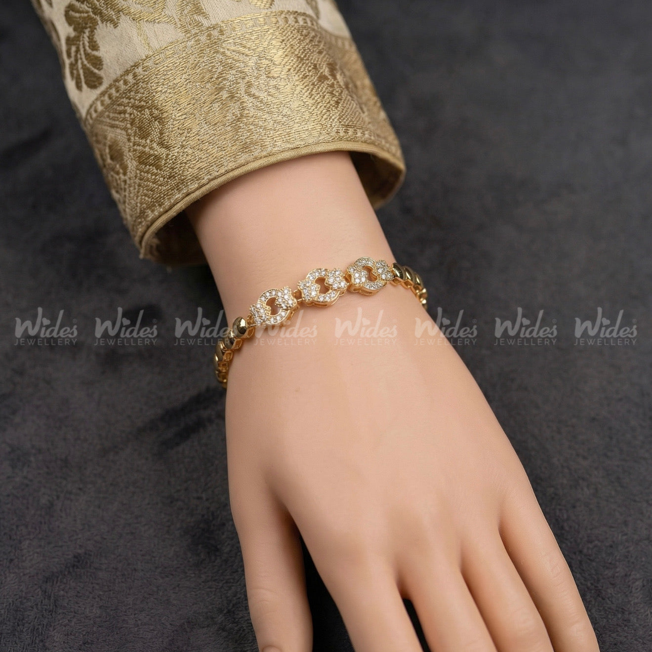 Eternal Bloom Bracelet for Girls/Women