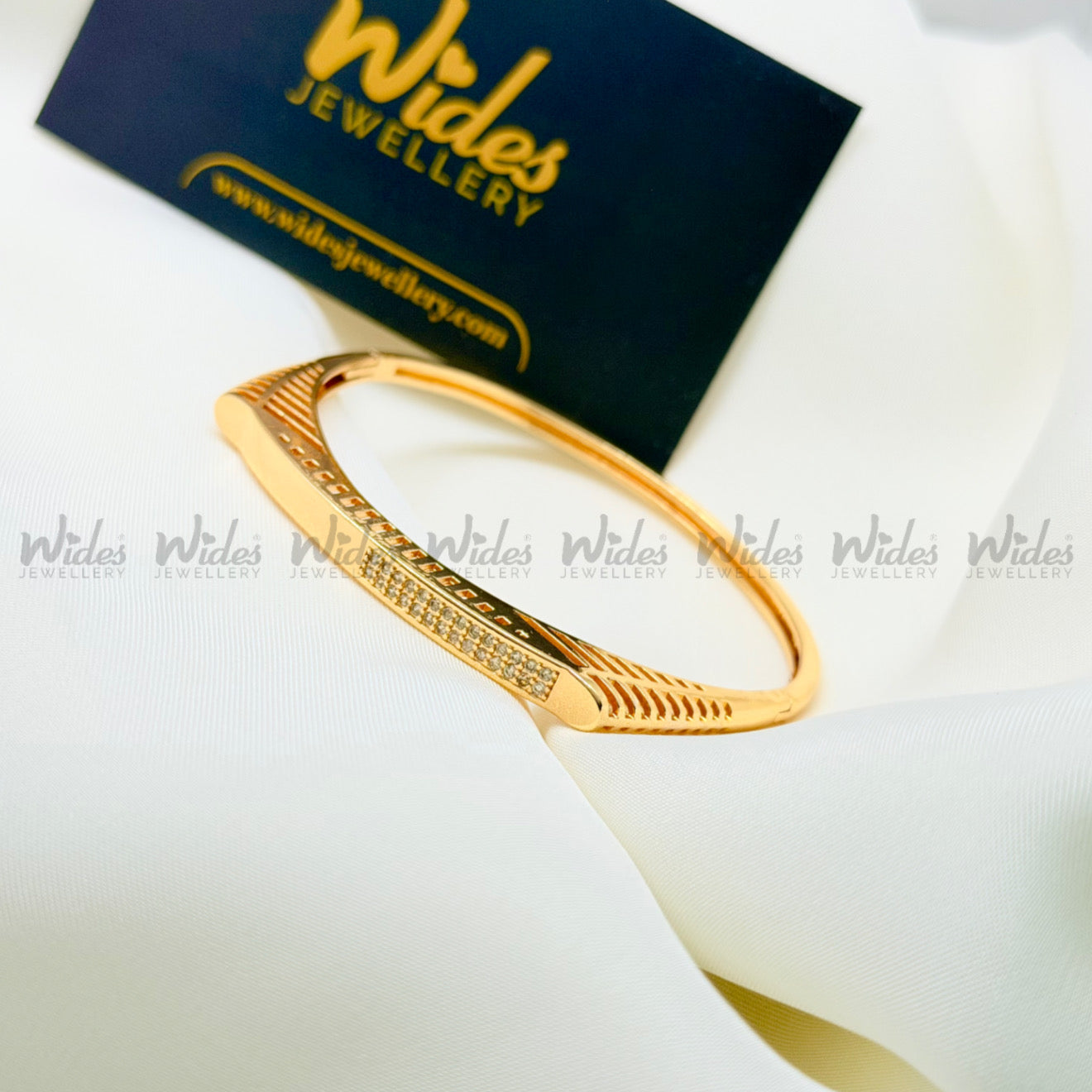 Skyline Pave Bracelet for Girls/Women