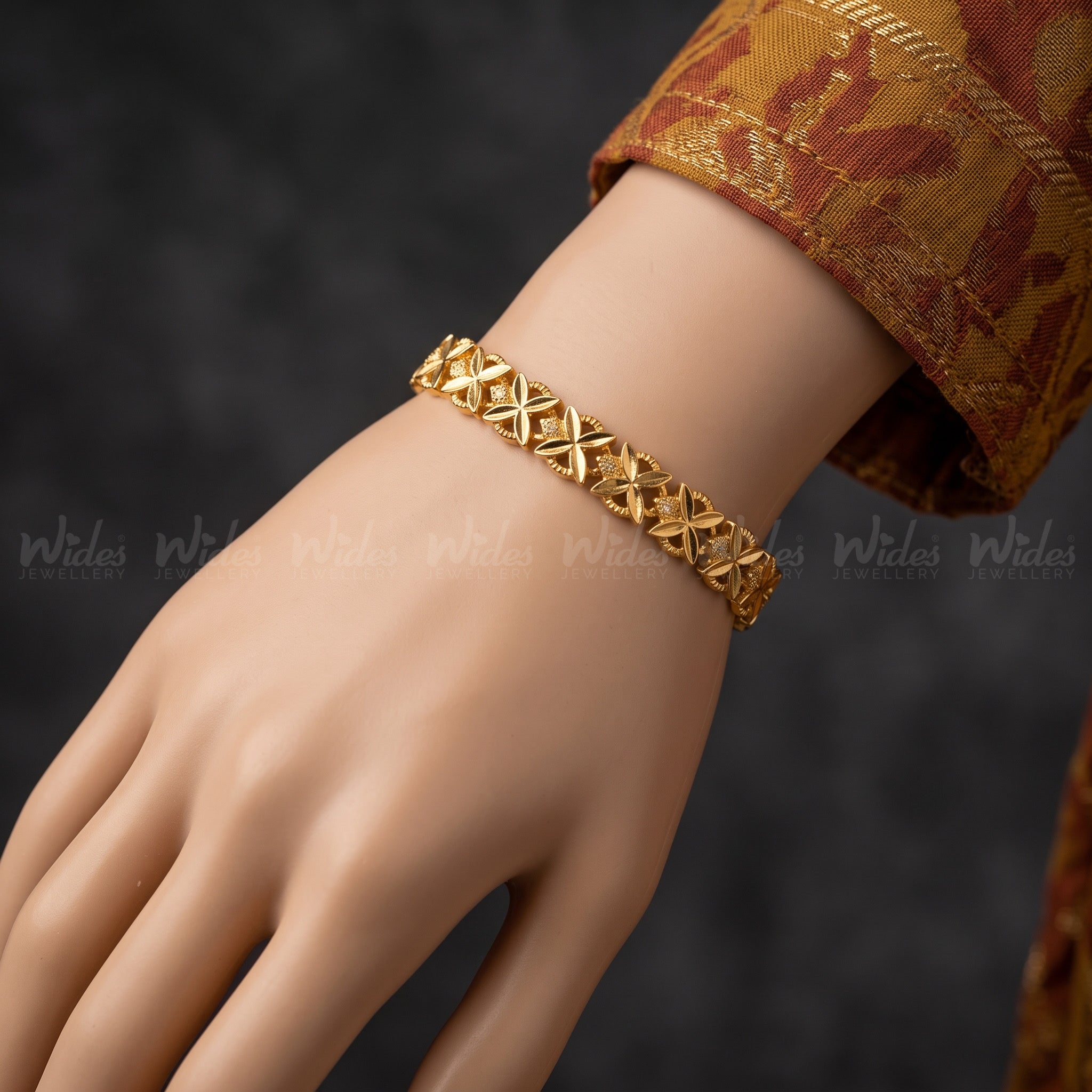 Petal Link Bracelet for Girls/Women