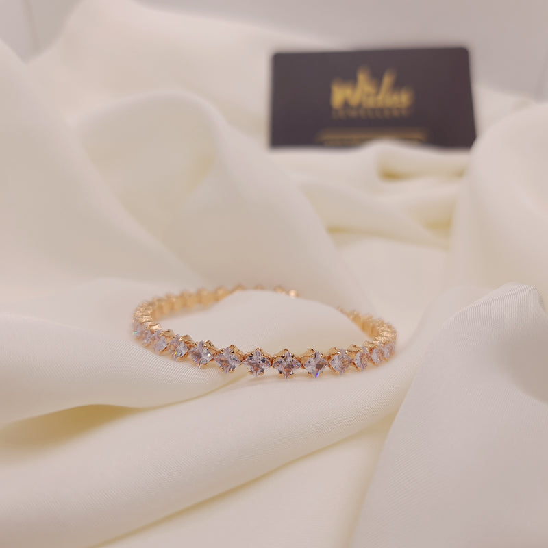 Elegant Bracelet for Girls/Women