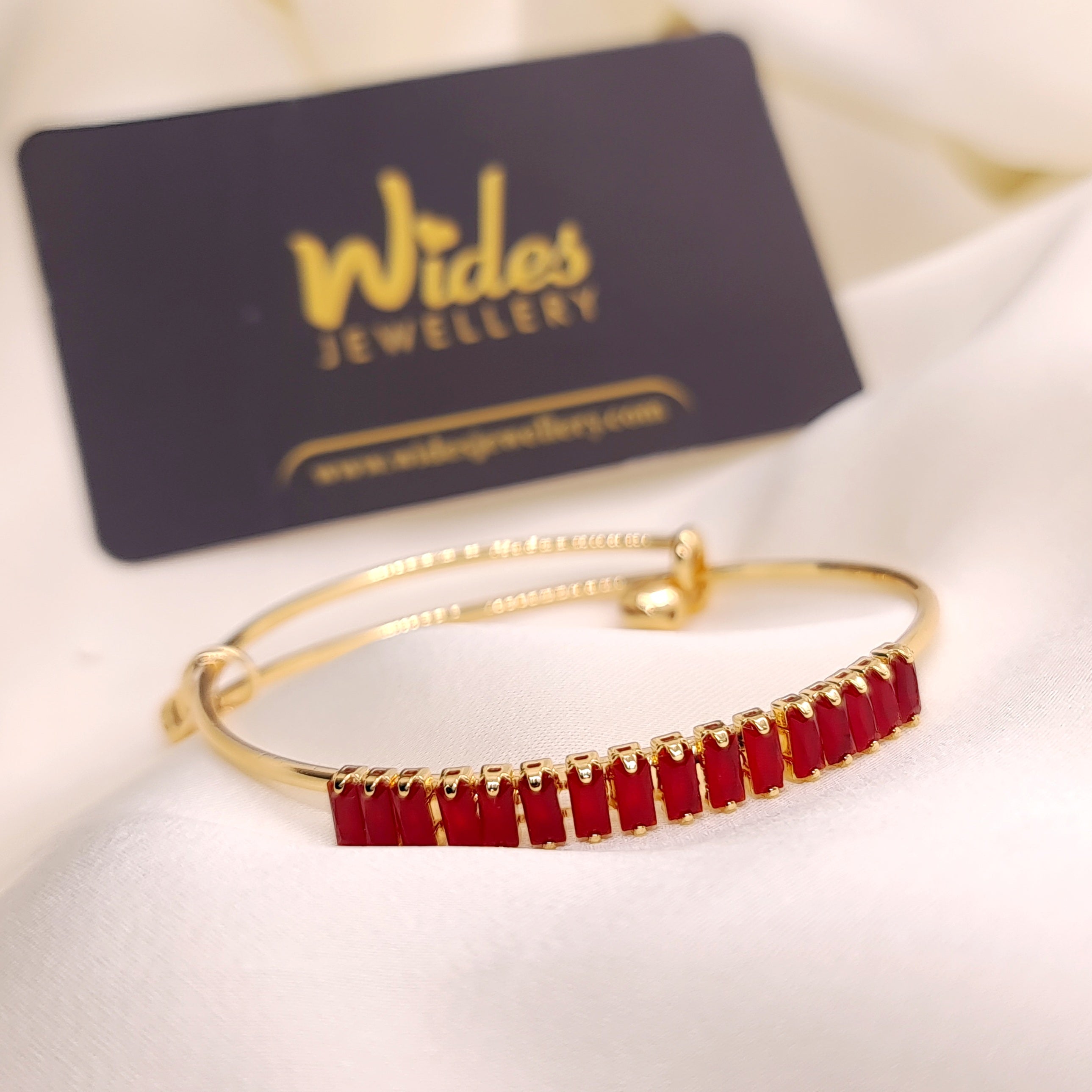 Stylish Fancy Black Ziron Crystal (Golden & Silver) Bracelet for Girls/Women