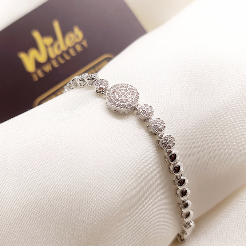 Stylish Bracelet for Girls/Women