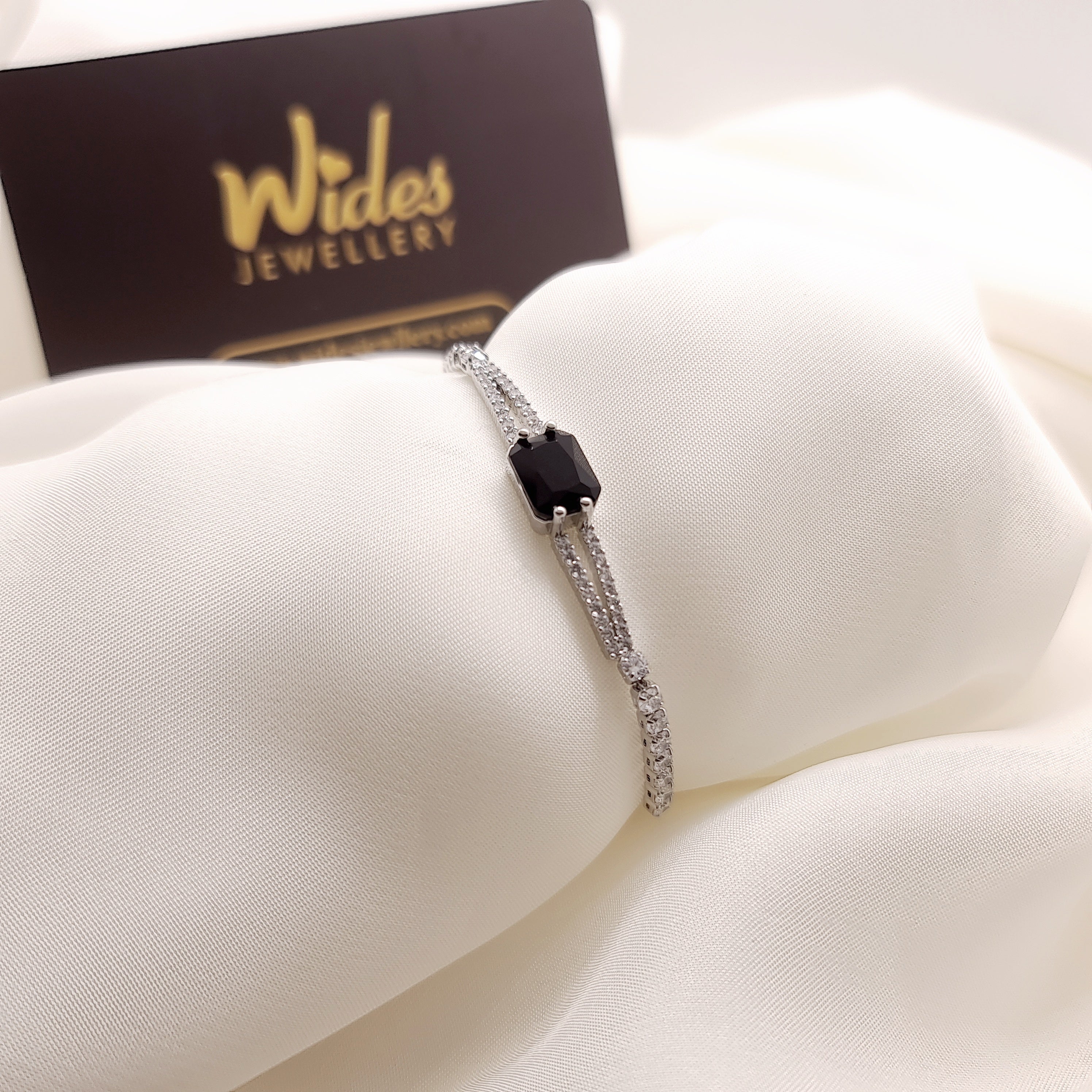 Princess Cut Stone Bracelet for Girls/Women