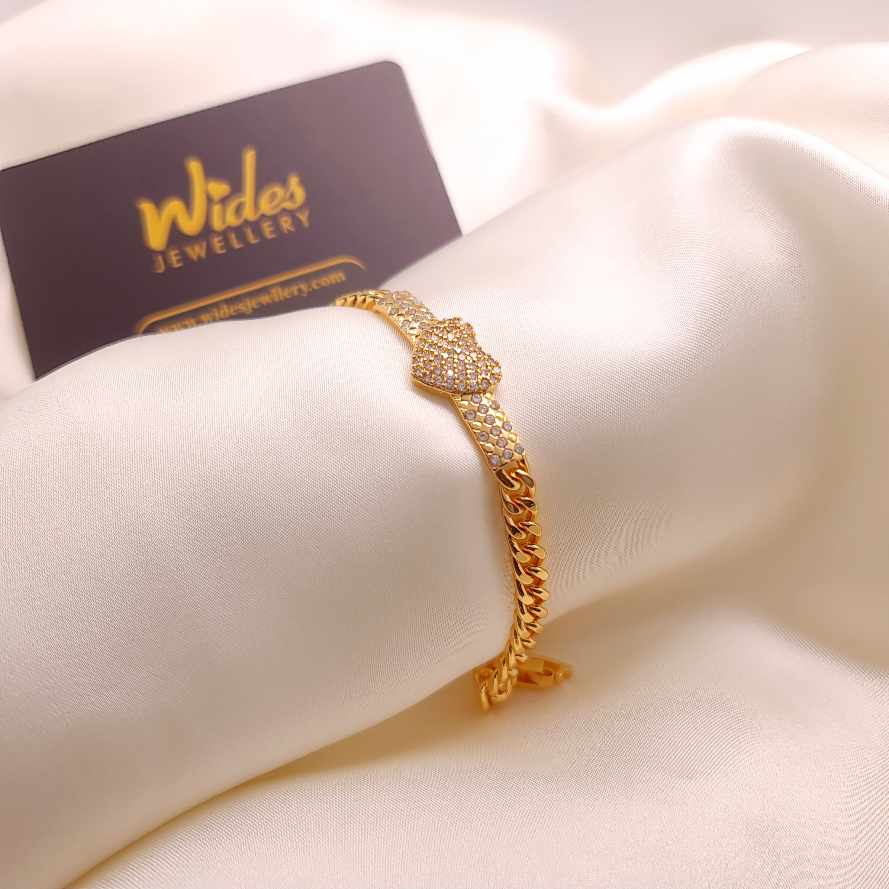 Pavé Heart Bracelet for Girls/Women