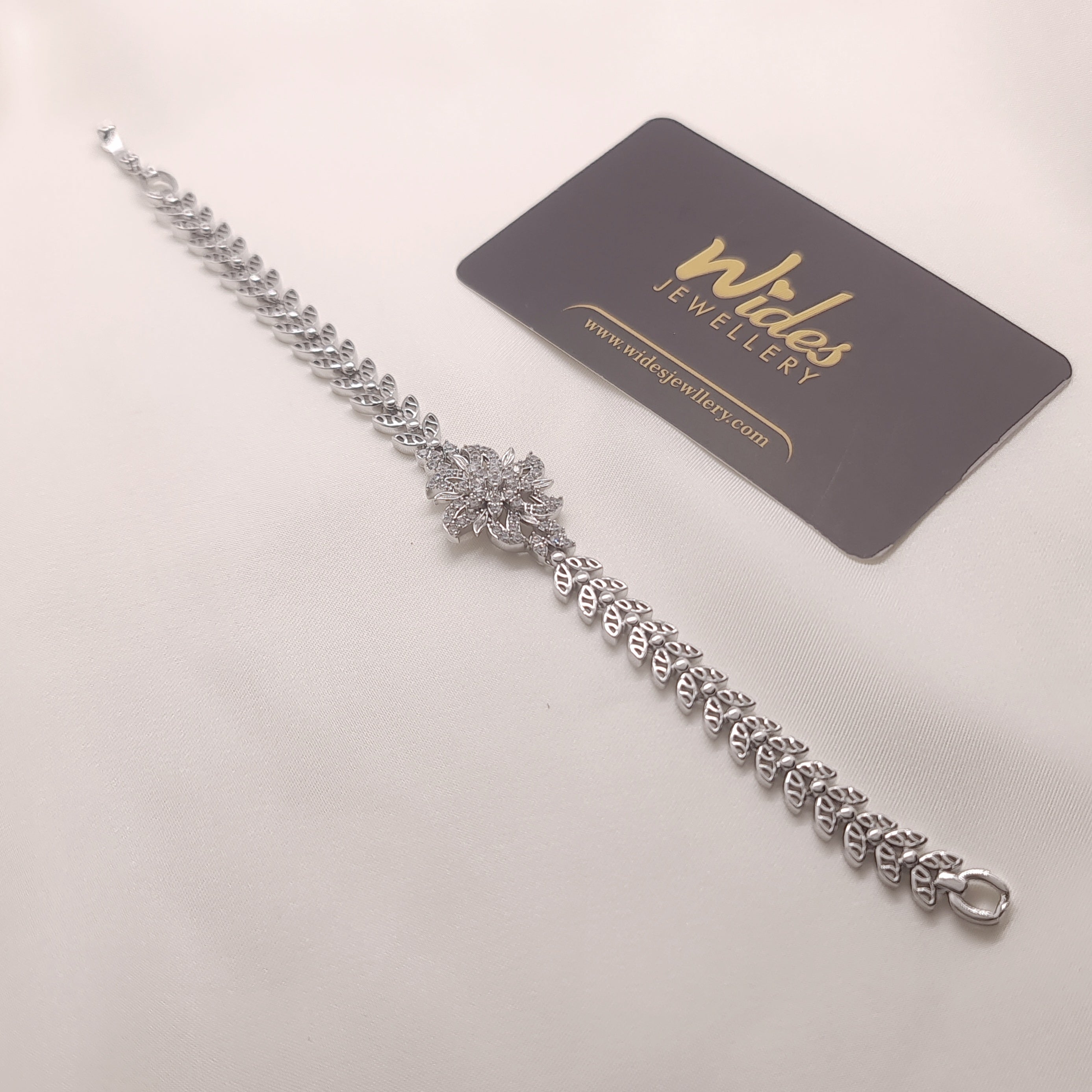 Sparkling Blossom Bracelet for Girls/Women