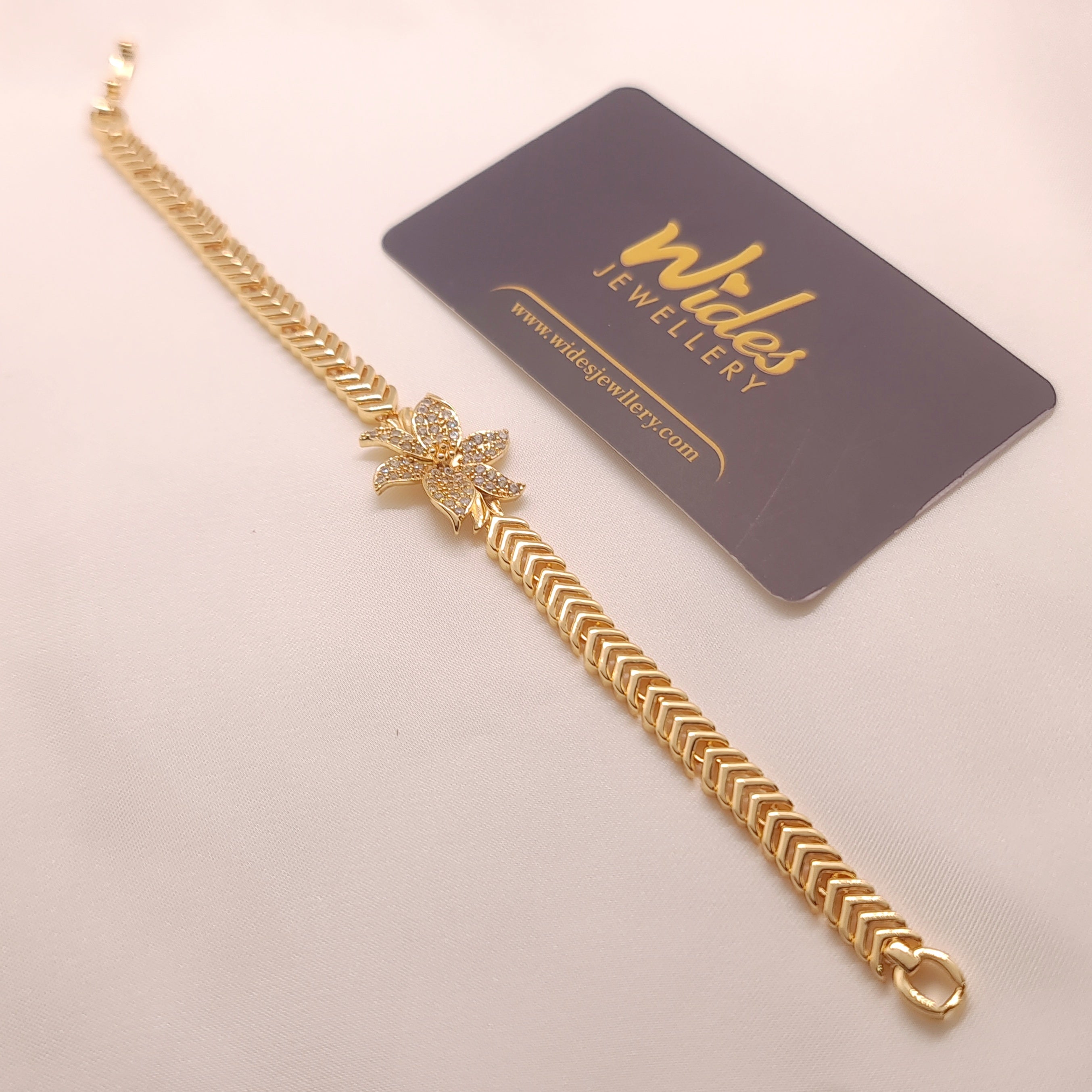 Floral Shine Bracelet for Girls/Women