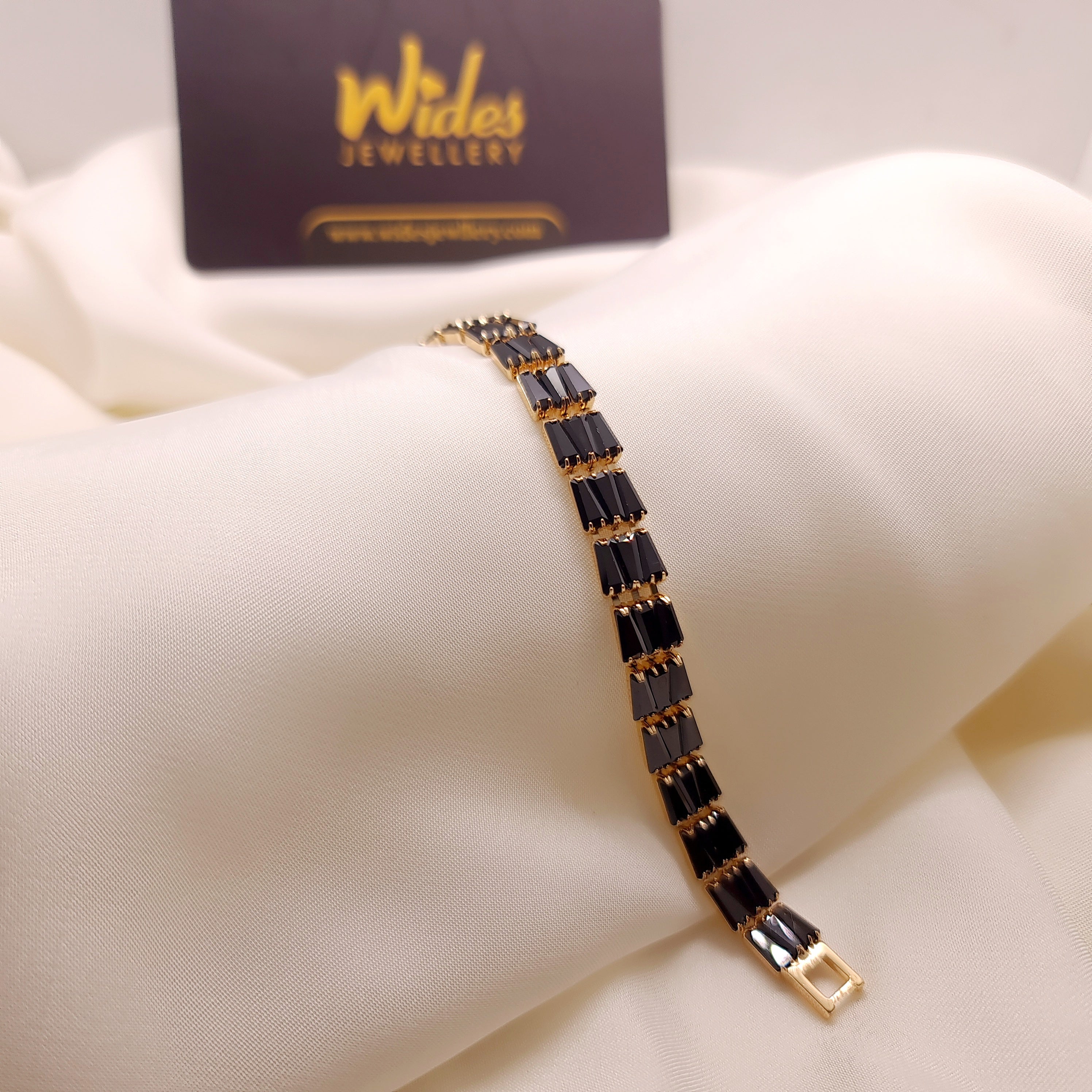 Shadow Line Black Bracelet for Girls/Women