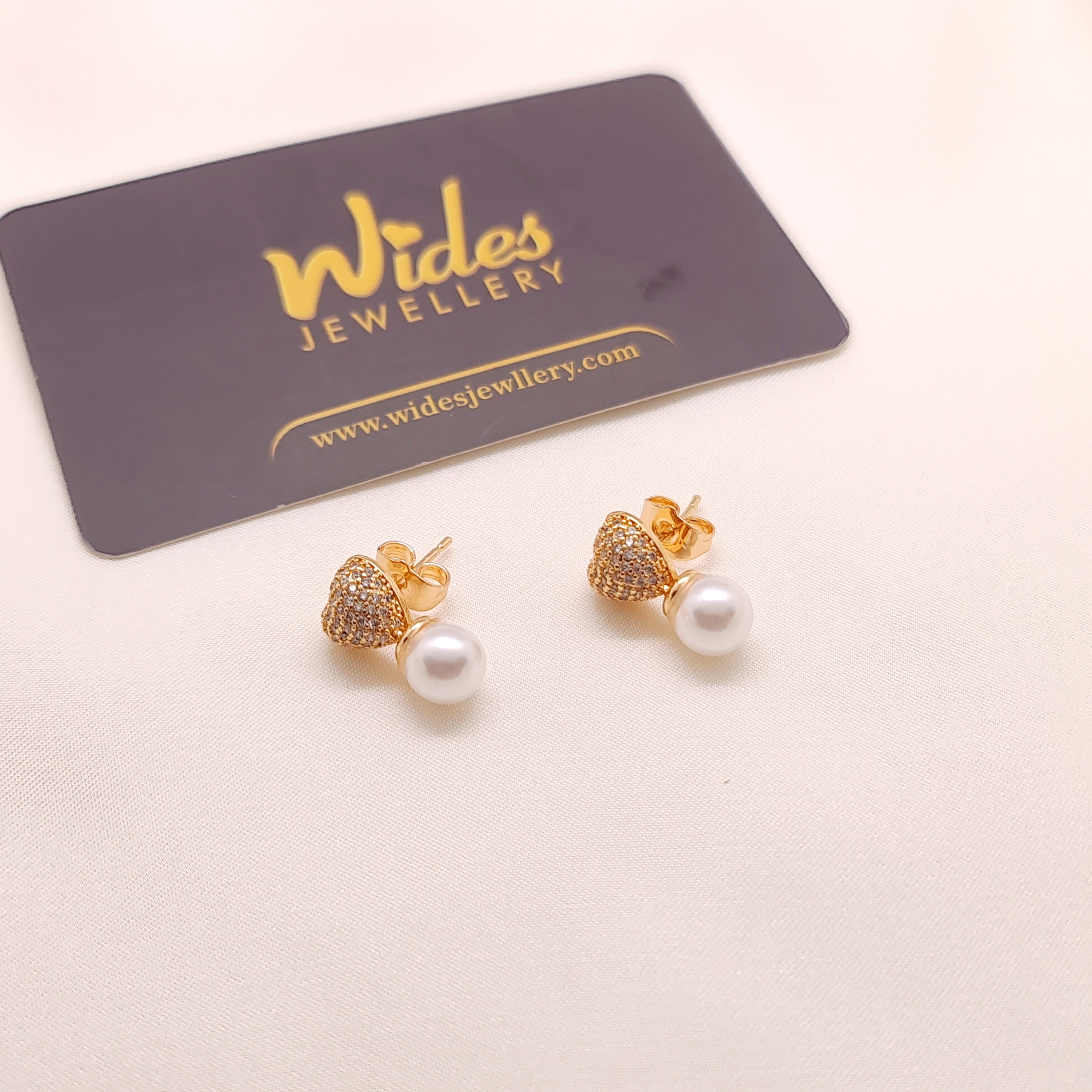 Pave Heart Pearl Tops/Studs for Girls/Women