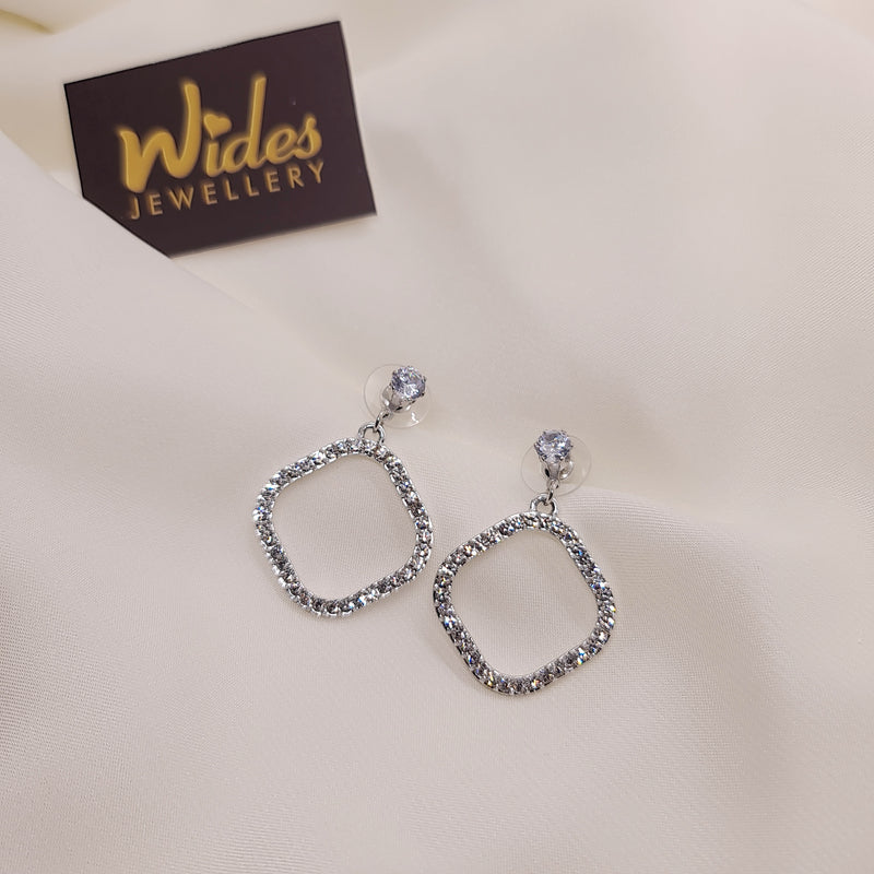 Stylish Design Crystal Silver Earrings for Girls/Women