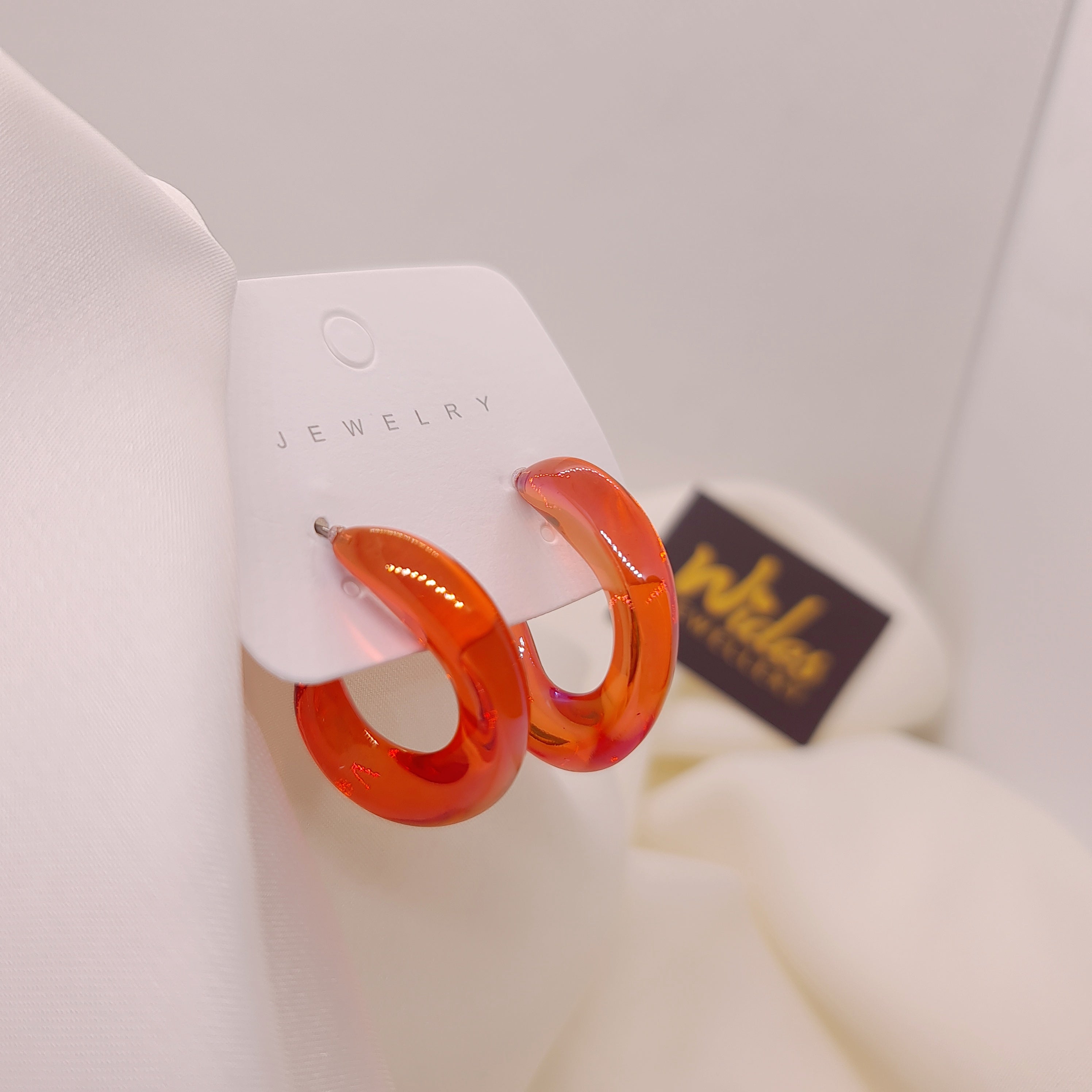 New Fancy Smart Design Earrings for Girls/Women