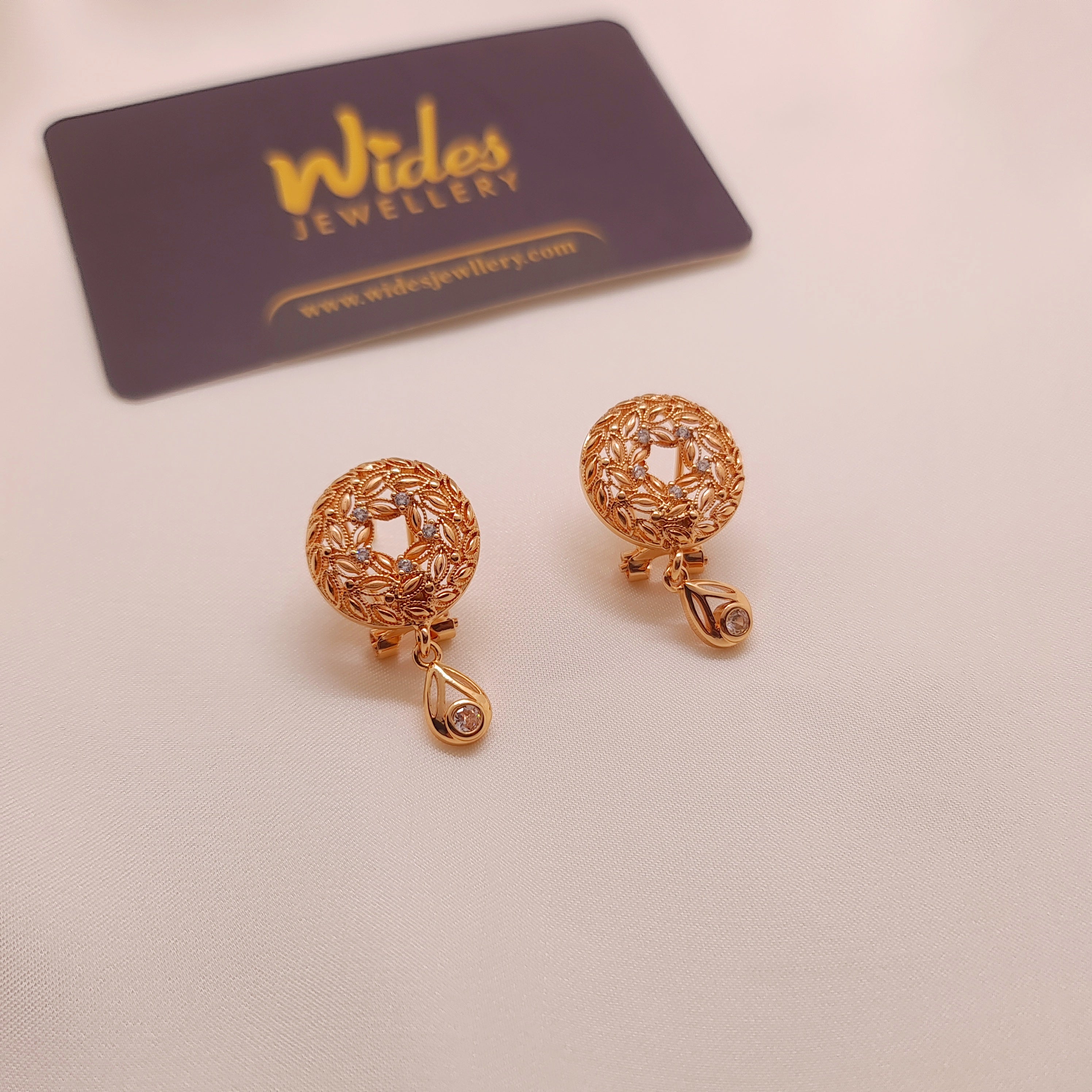 Leafy Elegance Earrings for Girls/Women