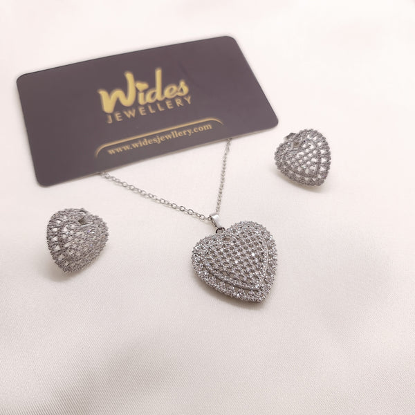 Dazzling Heart Locket Set for Girls/Women