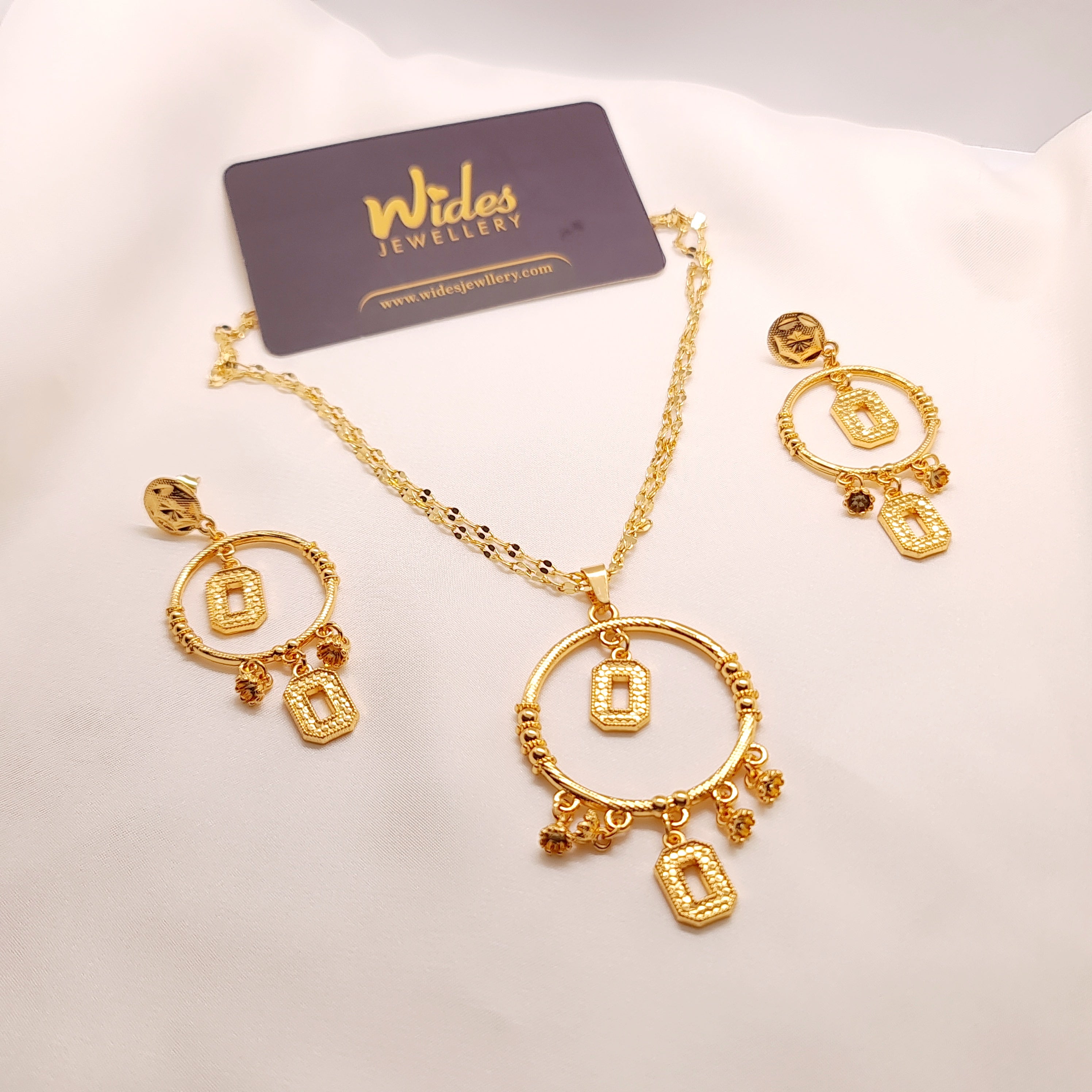 Round Hoop Locket Set for Girls/Women