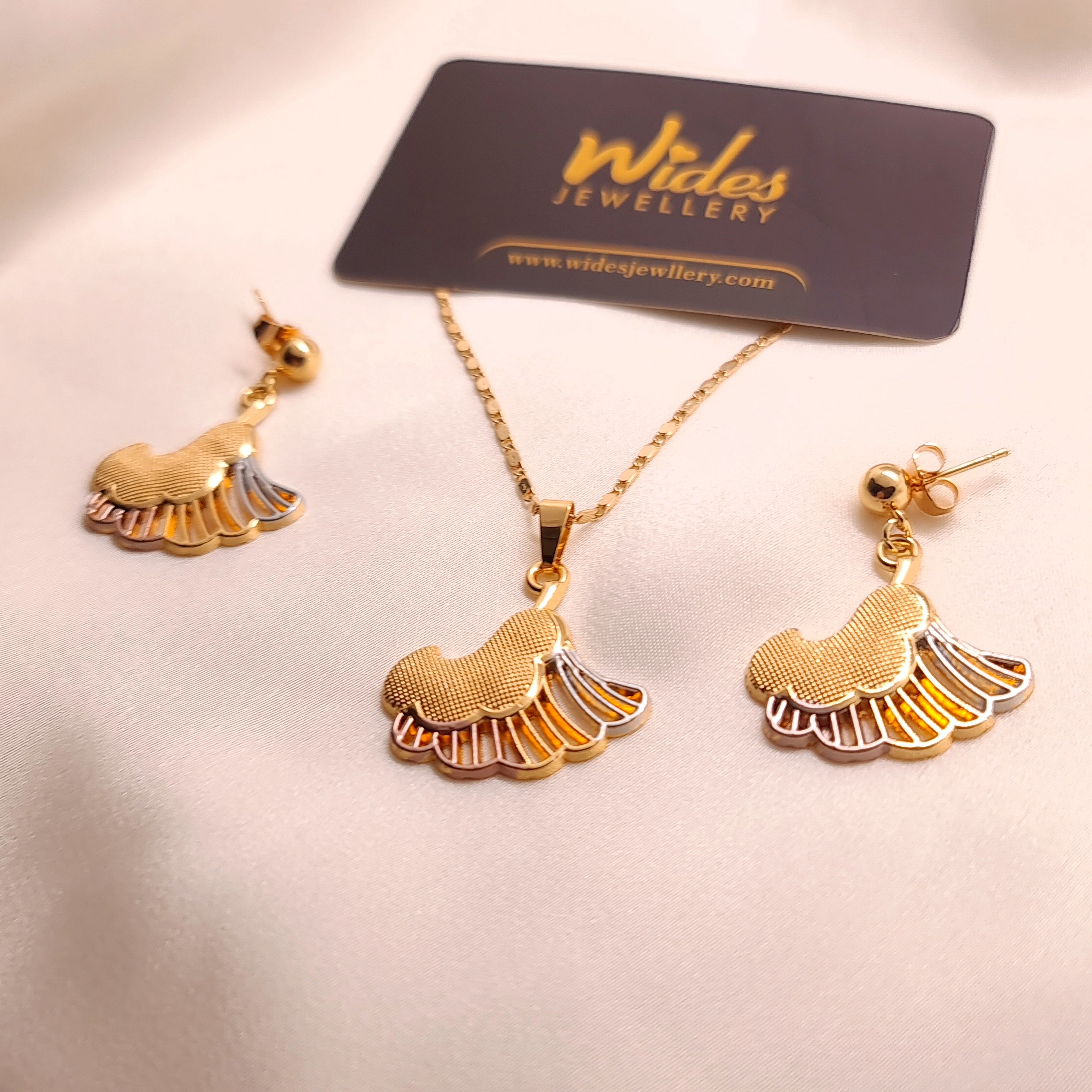 Propeller Charm Locket Set for Girls/Women