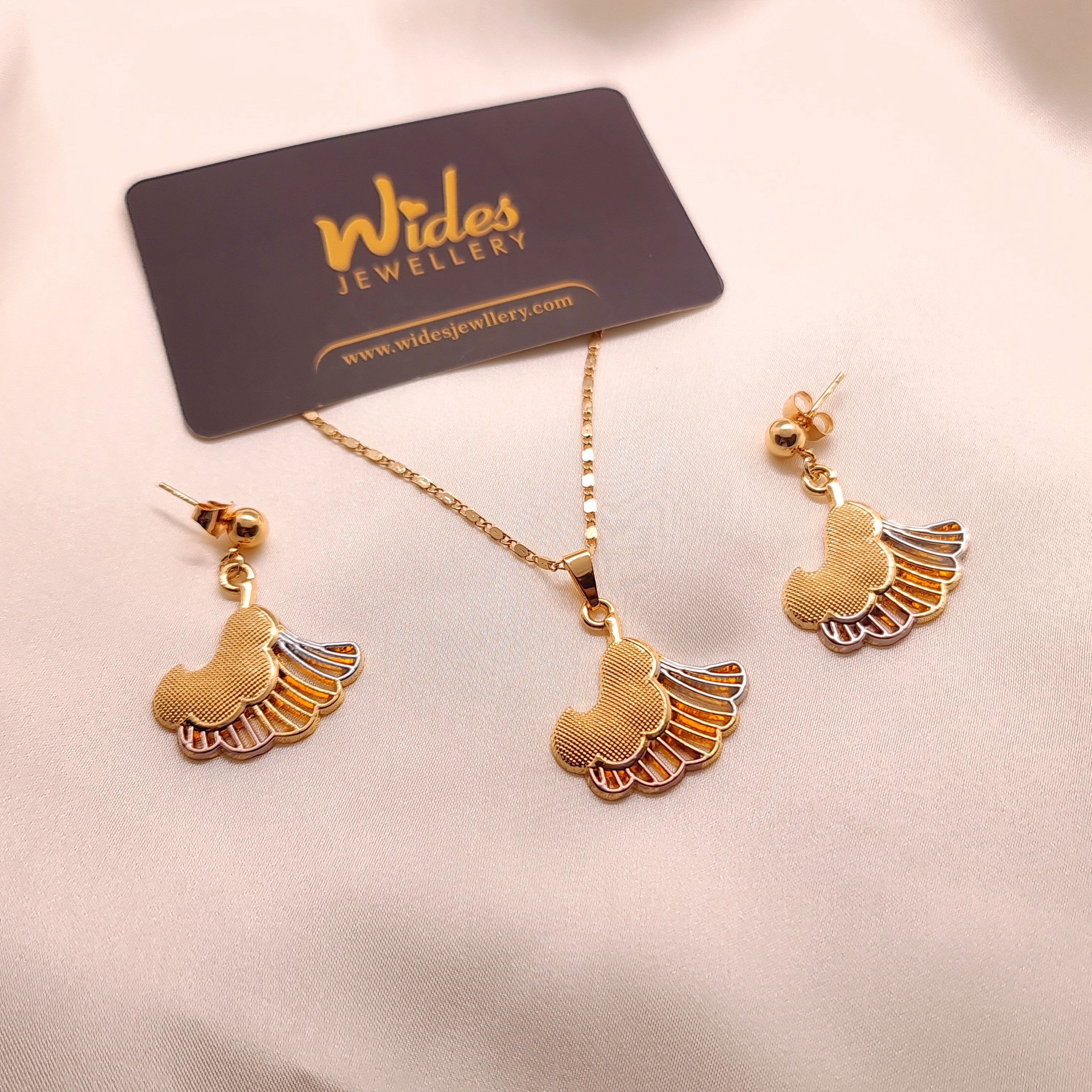 Propeller Charm Locket Set for Girls/Women