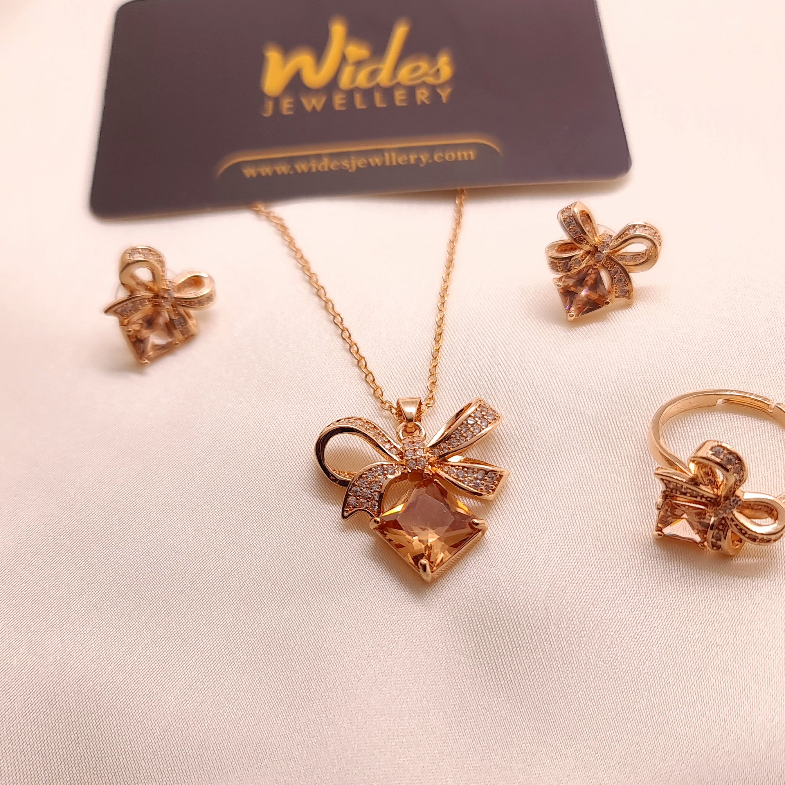 Sparkling Ribbon Locket Set for Girls/Women