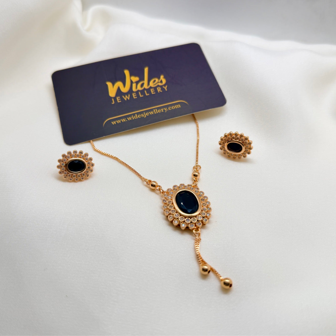 Royal Onyx Locket Set for Girls/Women