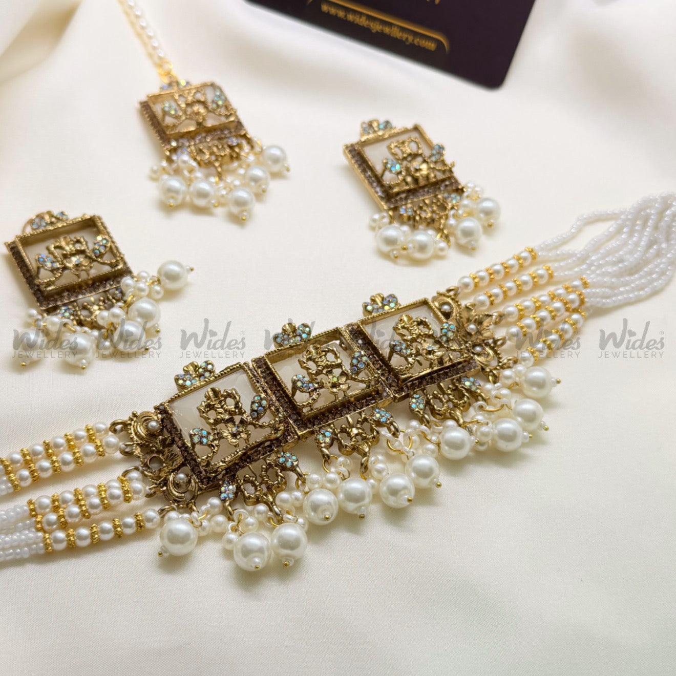 Noir Empress Choker/Necklace for Girls/Women