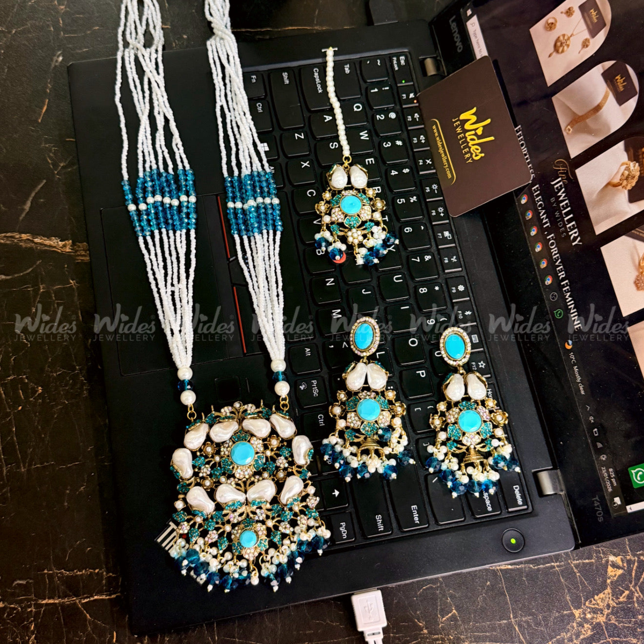 Pearl Mosaic Necklace for Girls/Women