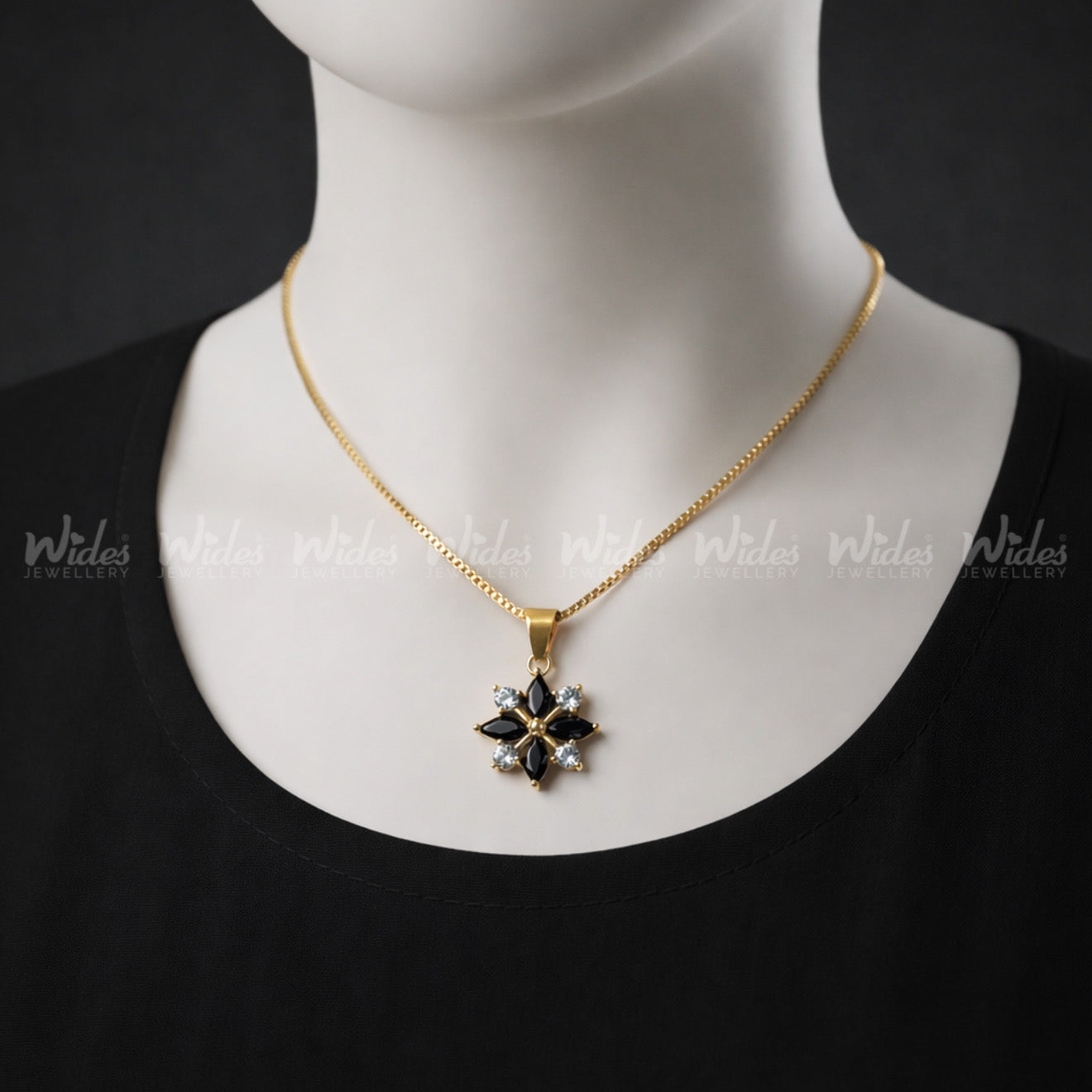 Onyx Aurora Pendant for Girls/Women