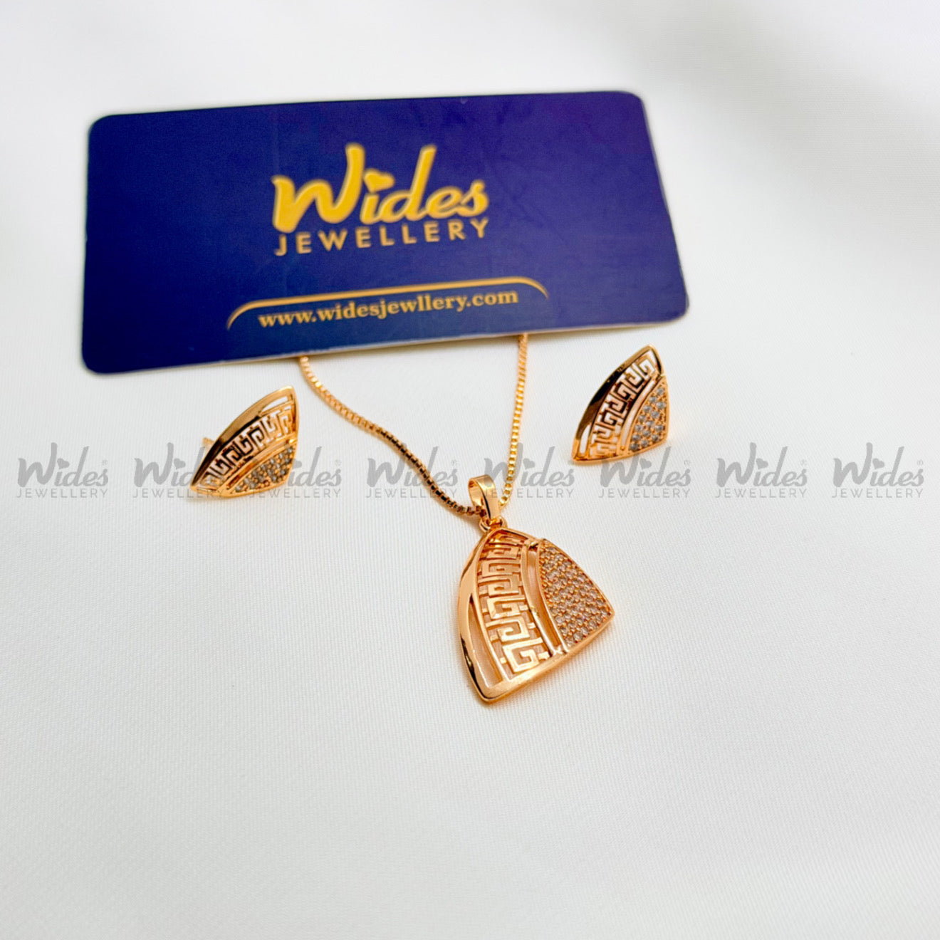 Infinite Glow Locket Set for Girls/Women