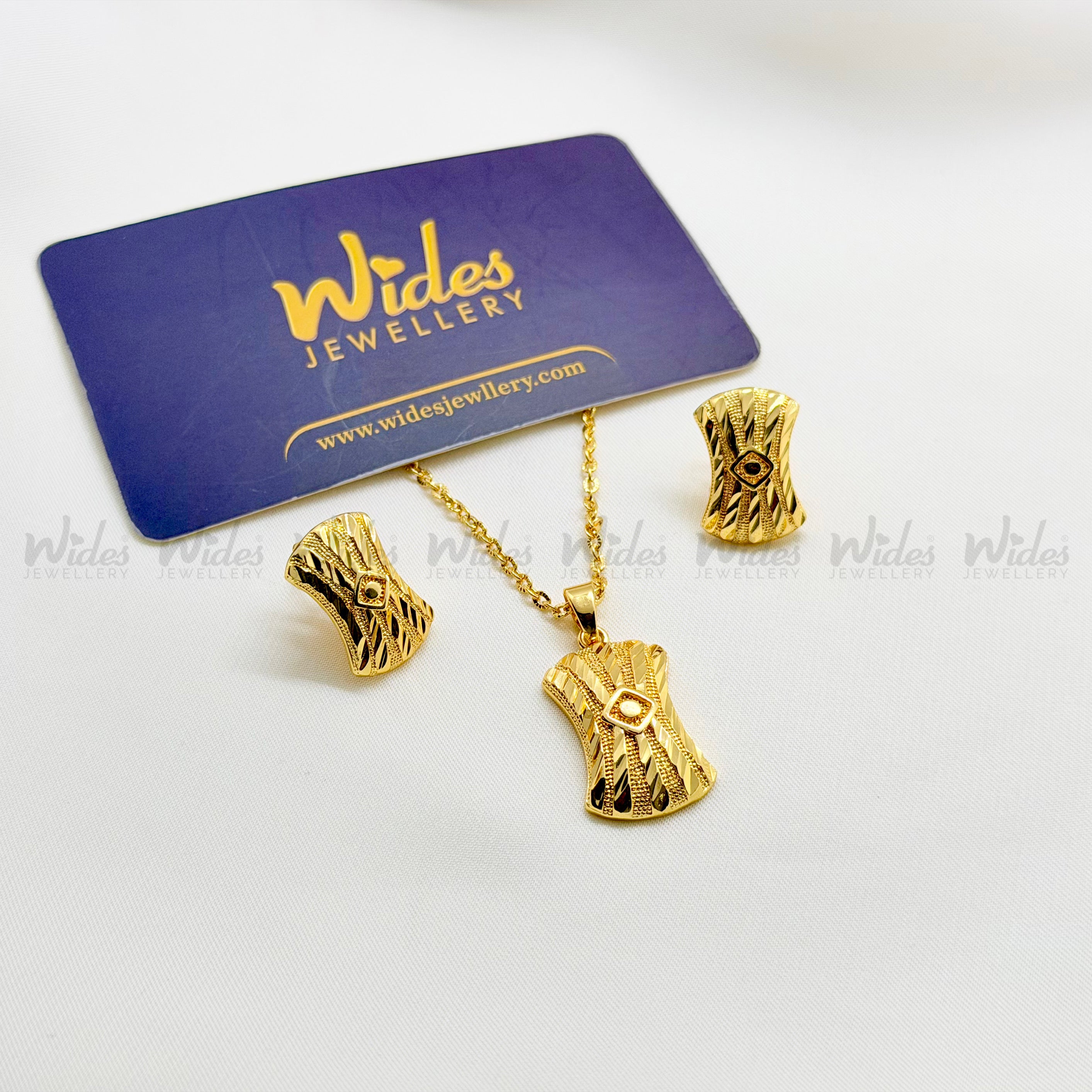 Prism Shield Locket Set for Girls/Women