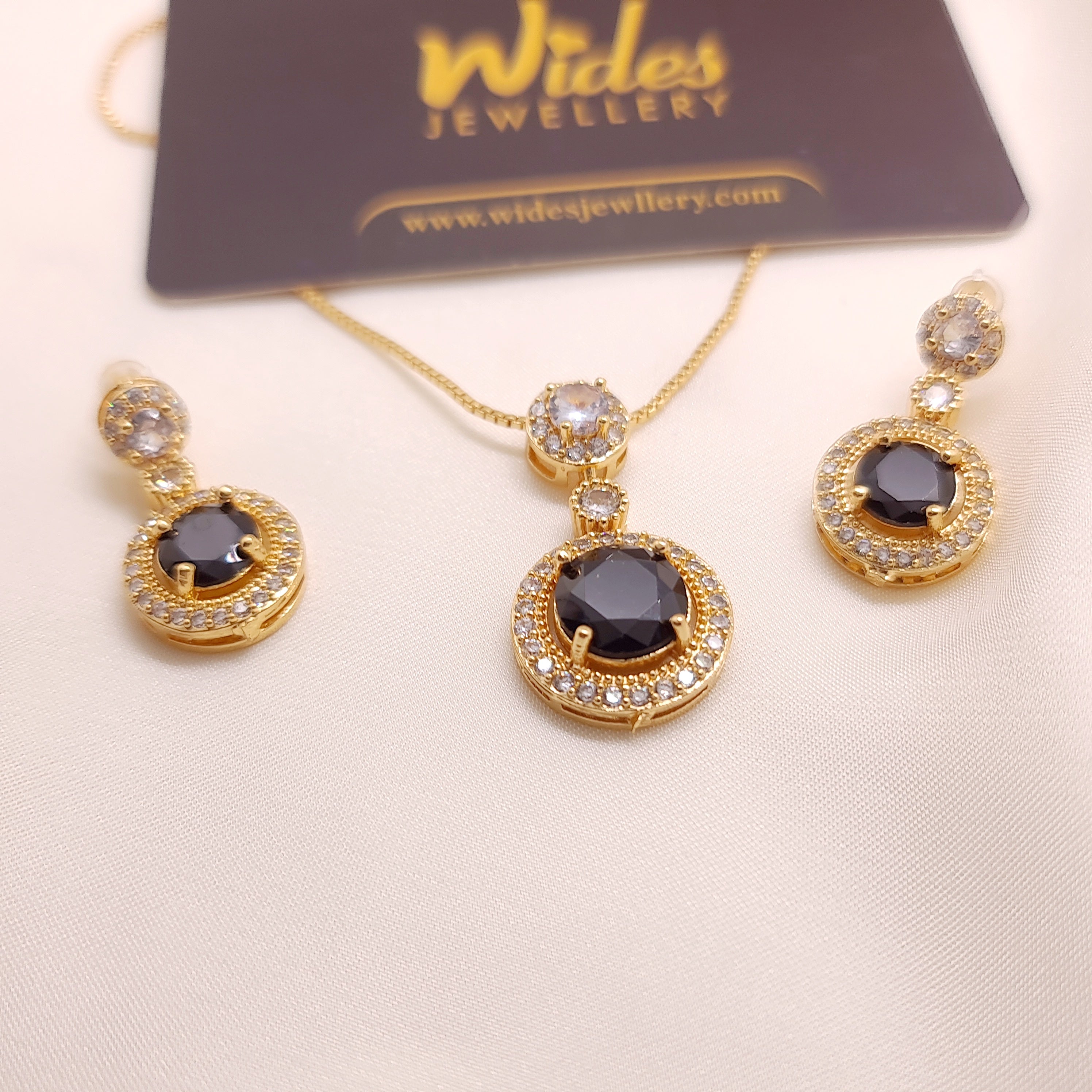 Cute Circle Stone Locket Set for Girls/Women