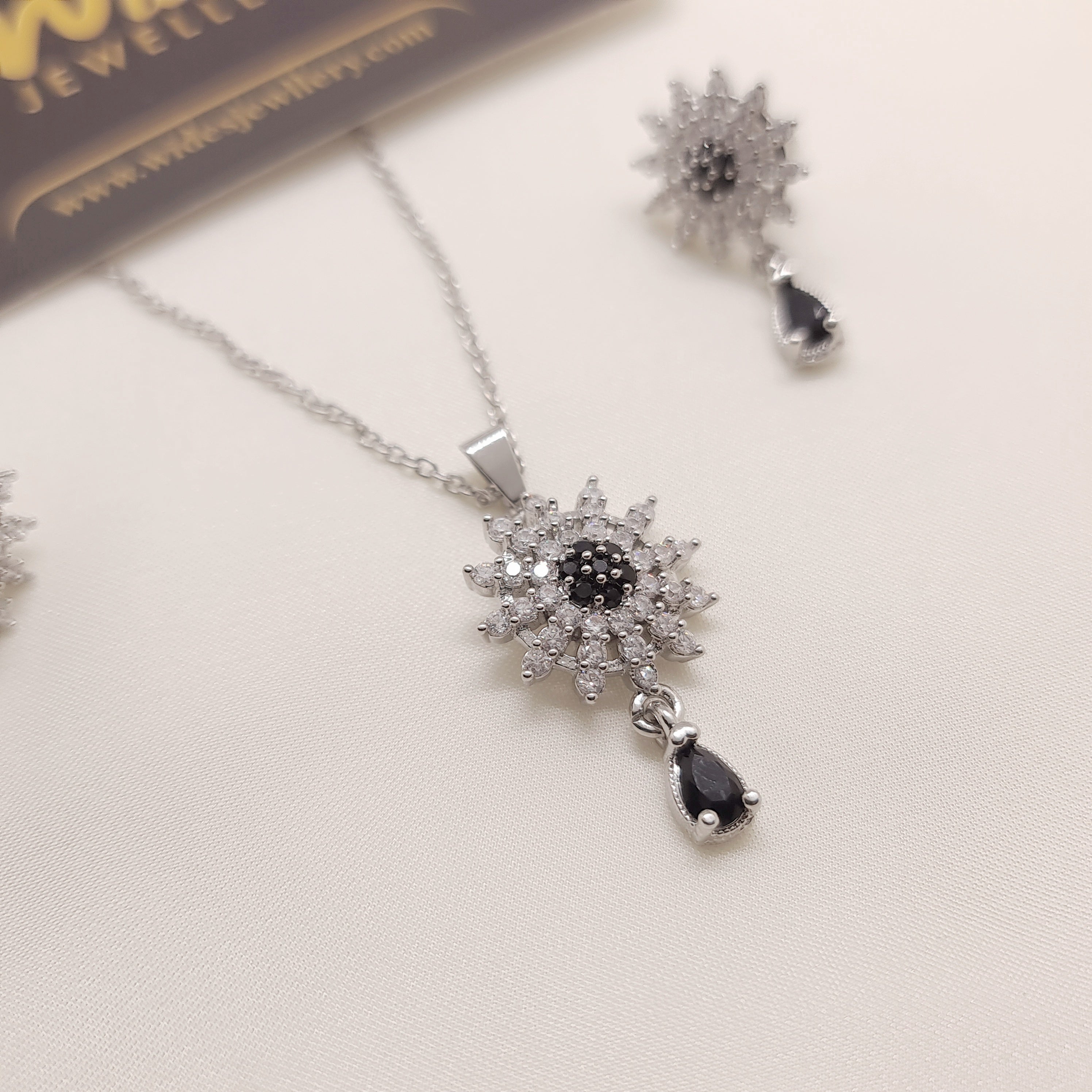 Sunflower Locket Set for Girls/Women