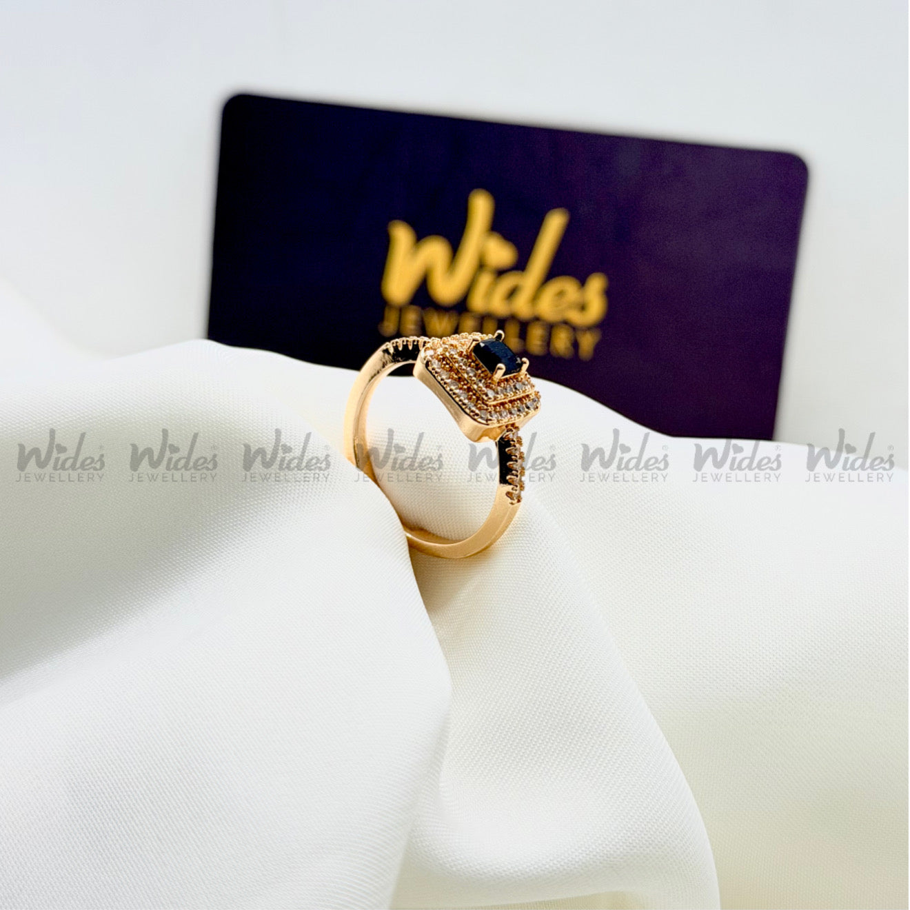 Noir Royale Ring for Girls/Women