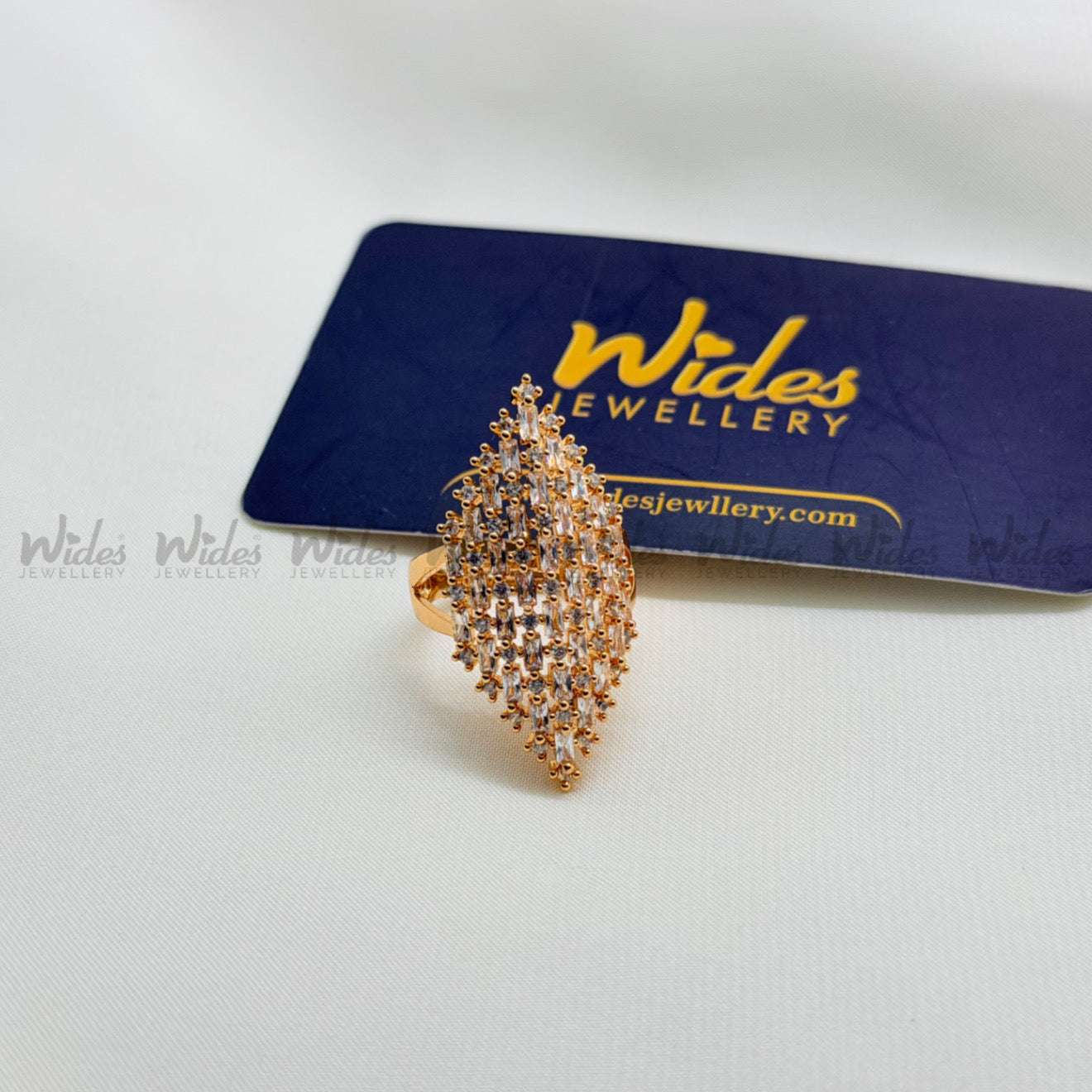 Empress Rhombus Ring for Girls/Women