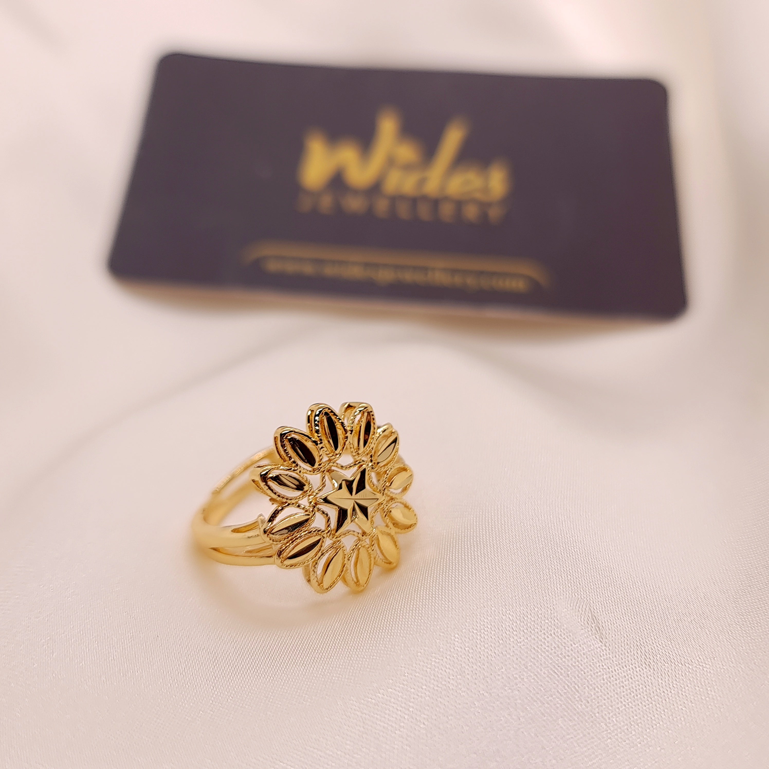 Floral Design Gold Plated Ring for Girls/Women