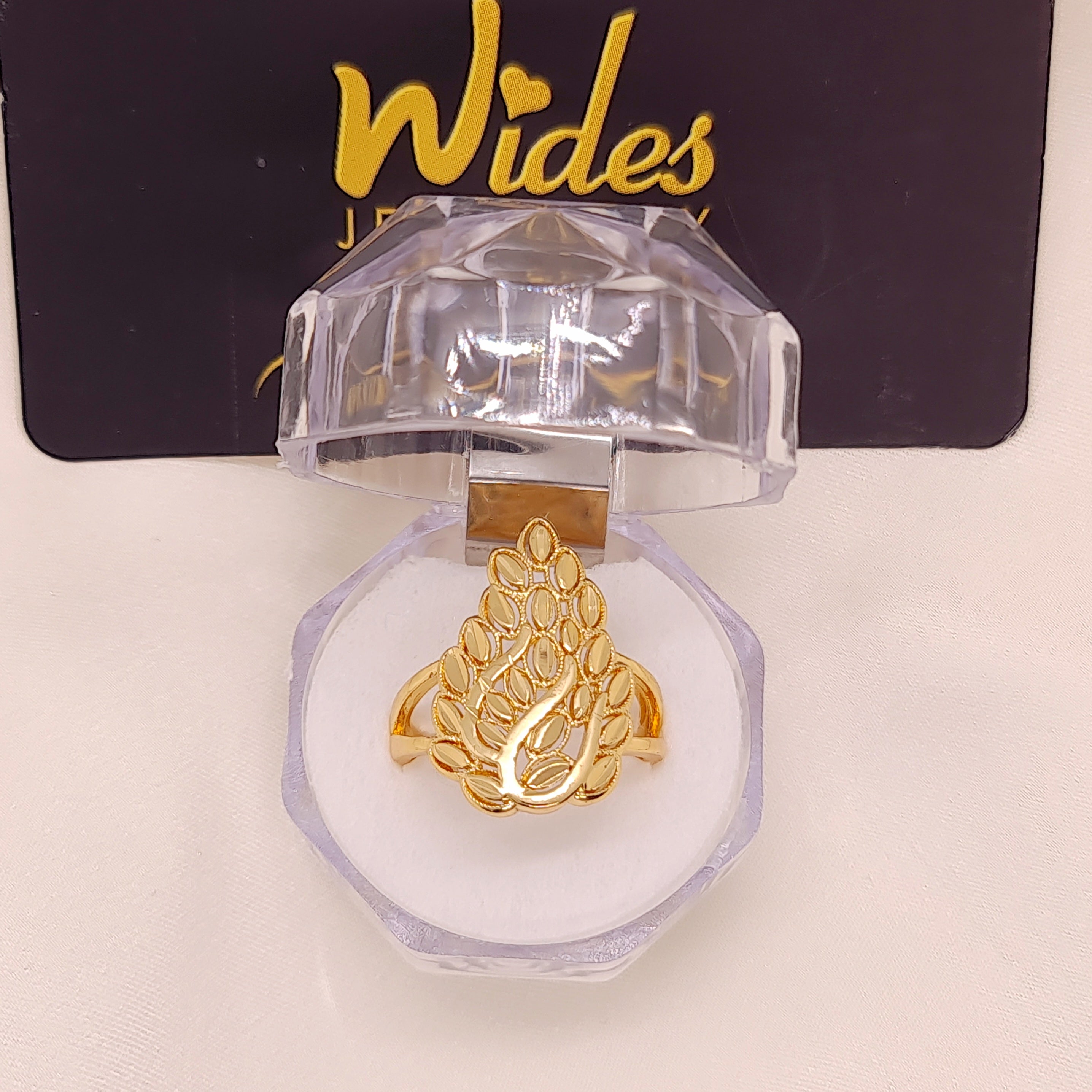 Fancy Queen Style Gold Plated Leaf Design Ring for Girls/Women