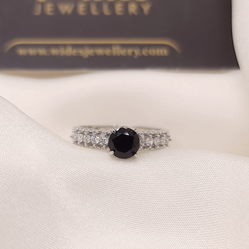 Elegant Ring for Girls/Women