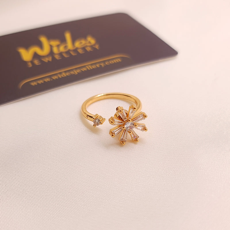 Sparkling Flower Spinner Ring for Girls/Women