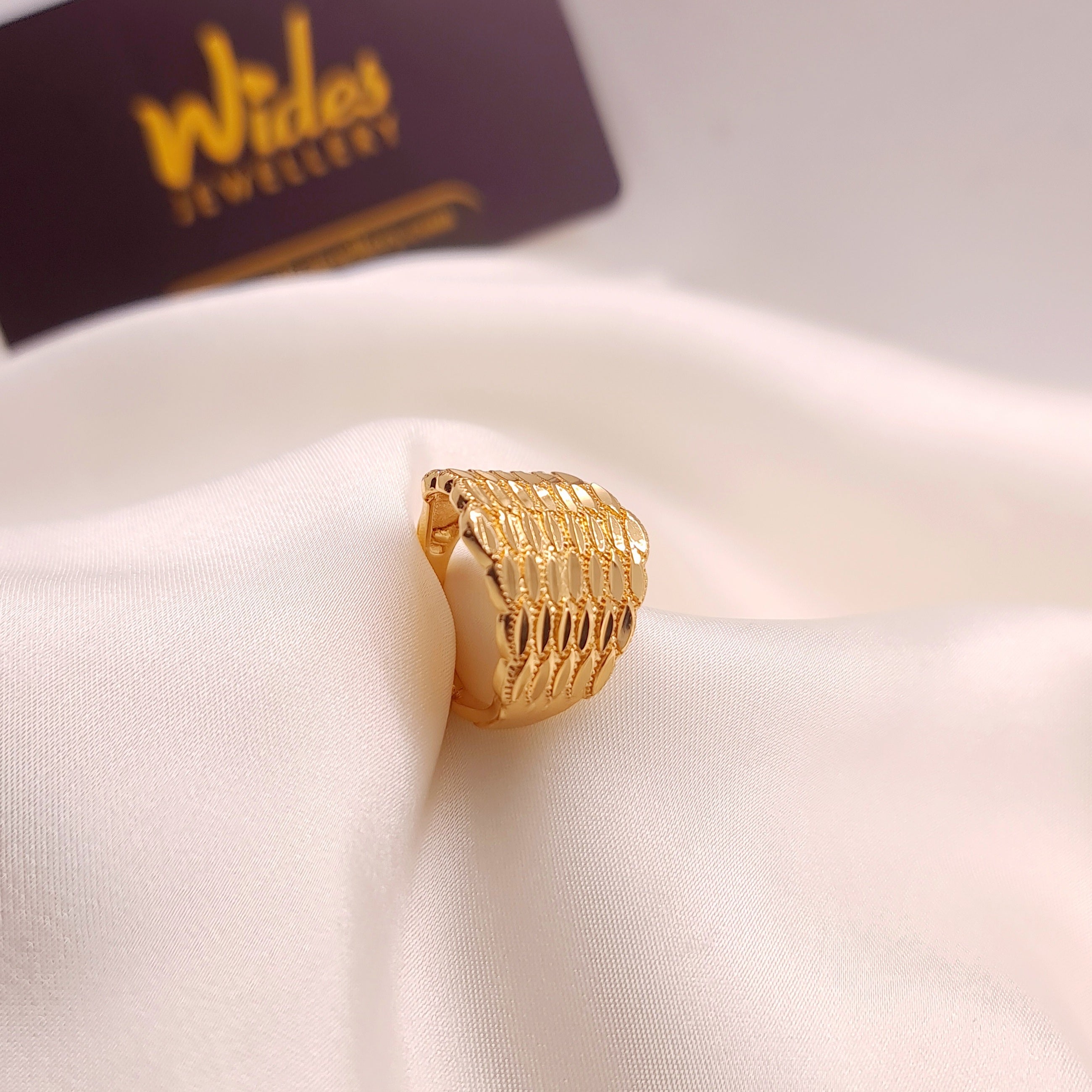 Articulated Band Ring for Girls/Women