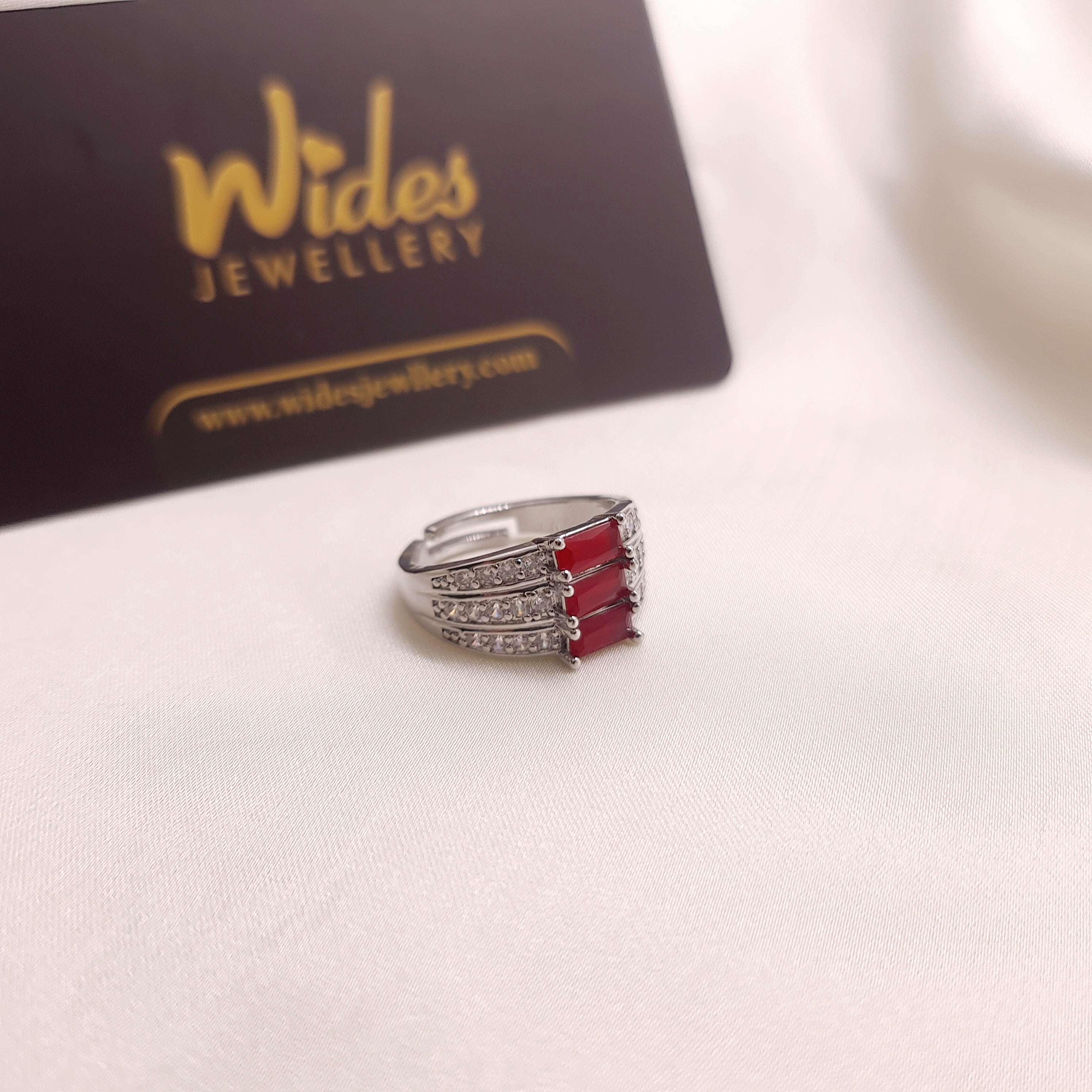 Modern Step Ring for Girls/Women