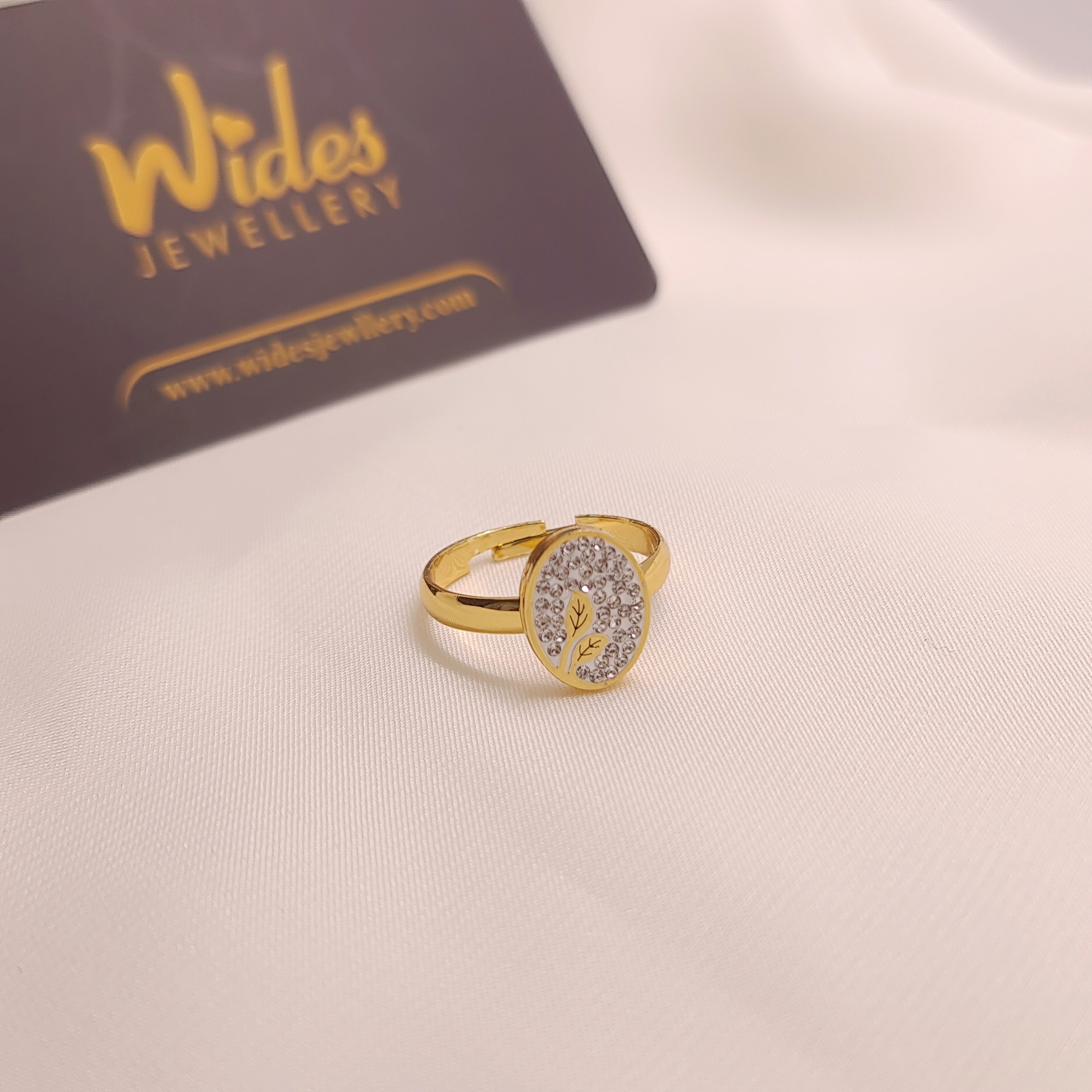 Glimmer Leaf Ring for Girls/Women